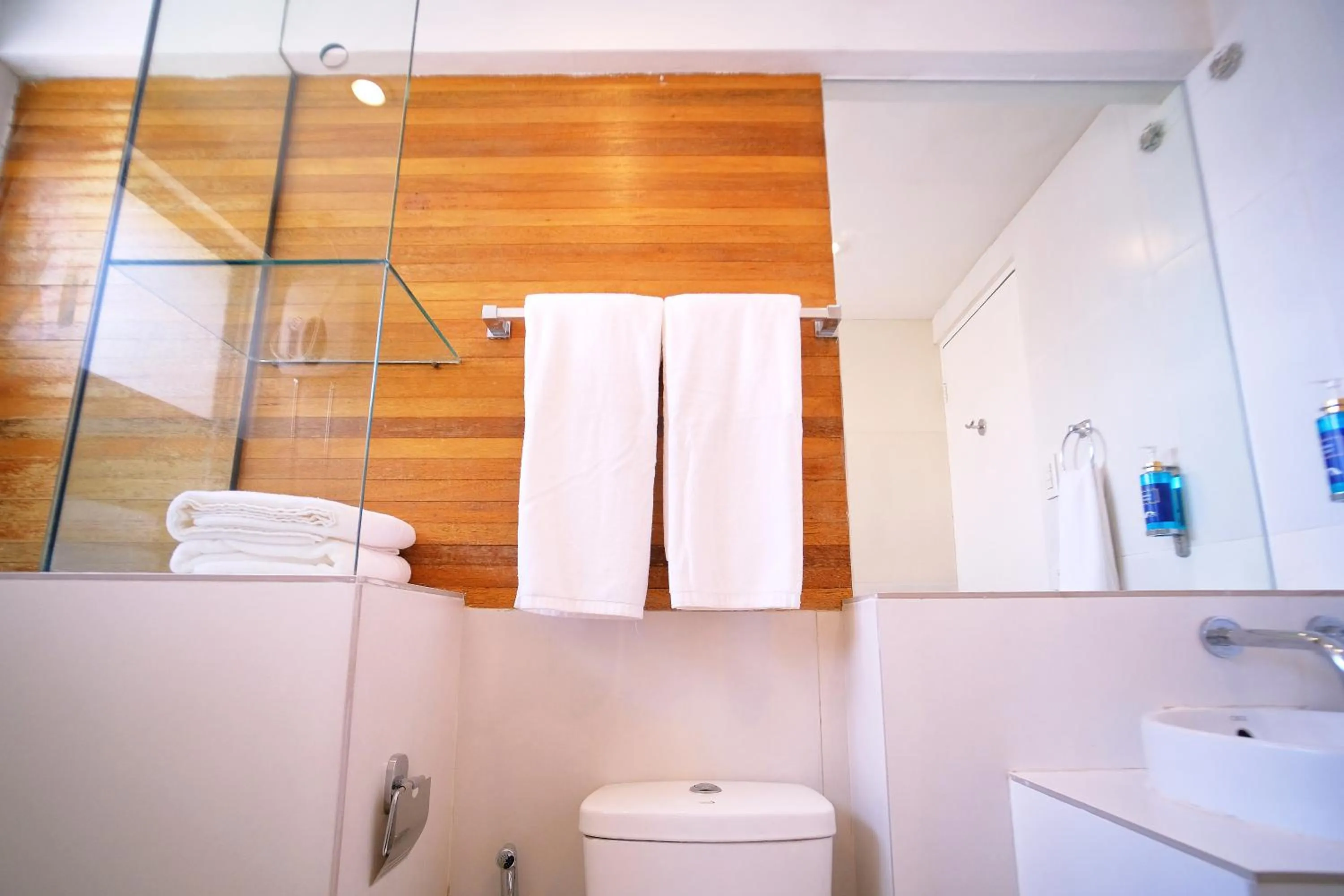 Bathroom in Bridge Hotel Express