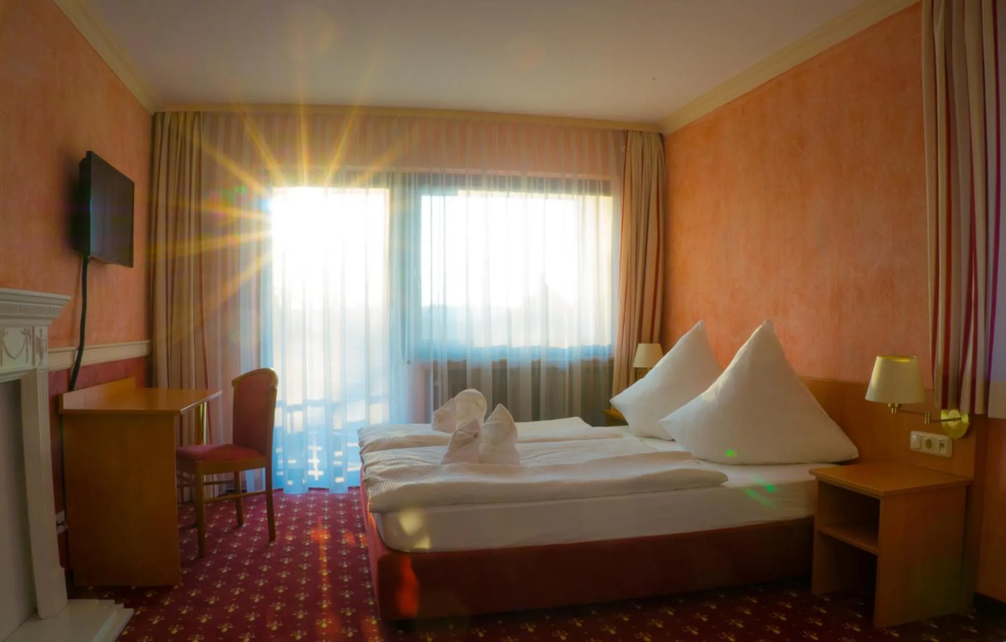 Day, Bed in Hotel-Restaurant Alpha