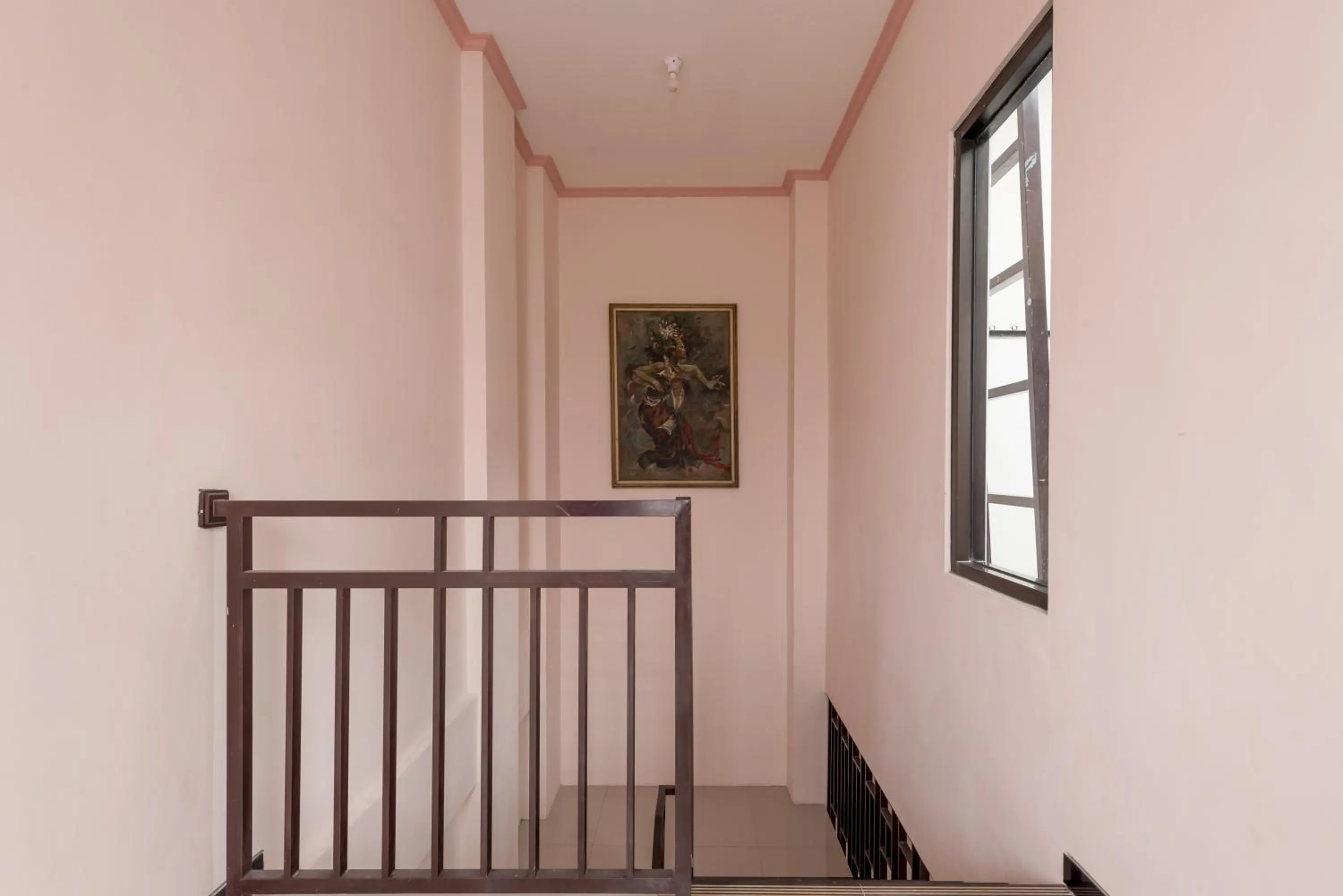 Nilskost Syariah RedPartner near UPN Surabaya