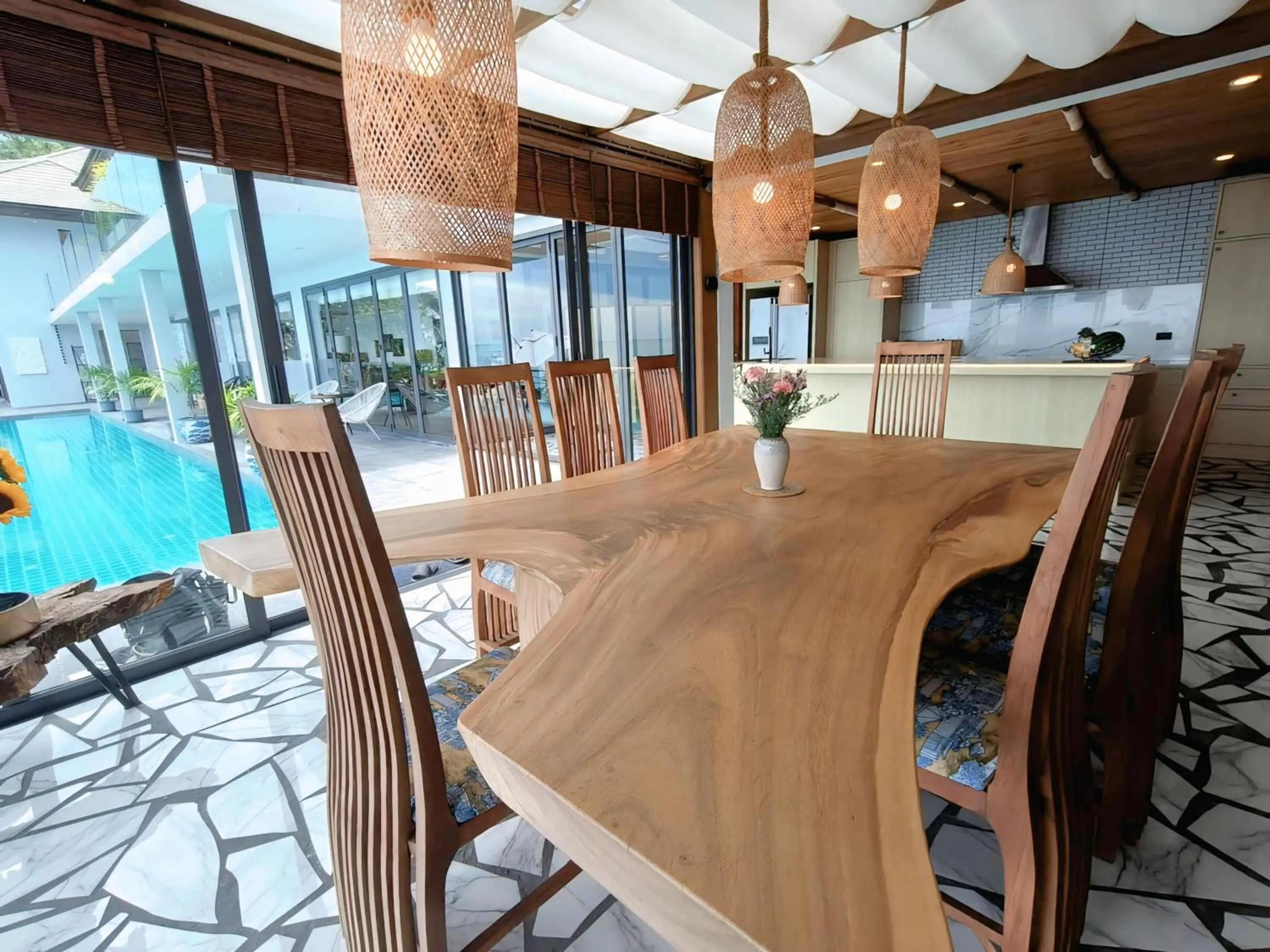 Dining area in Villa Samayra - An Oceanfront Pool Villa, Koh Samui