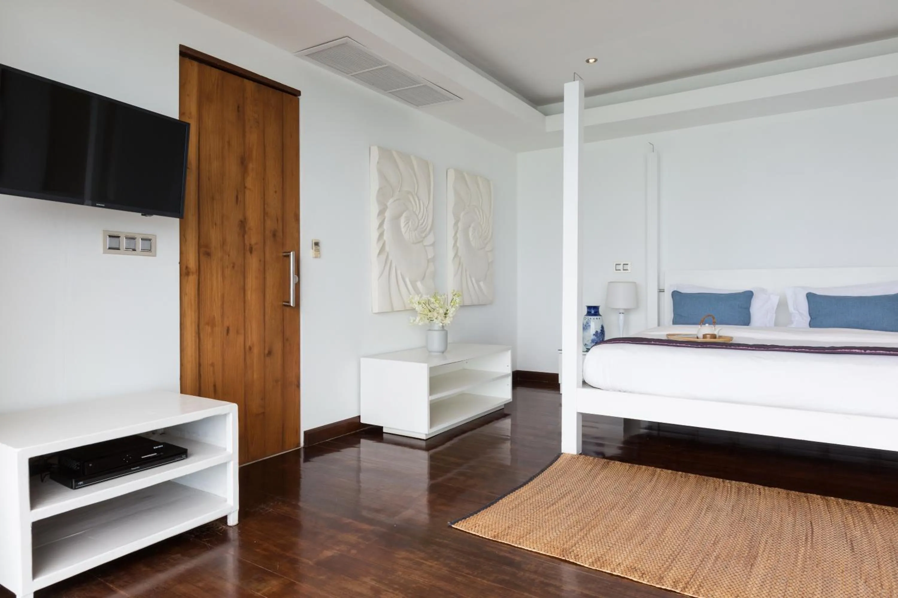 Bed in Villa Samayra - An Oceanfront Pool Villa, Koh Samui