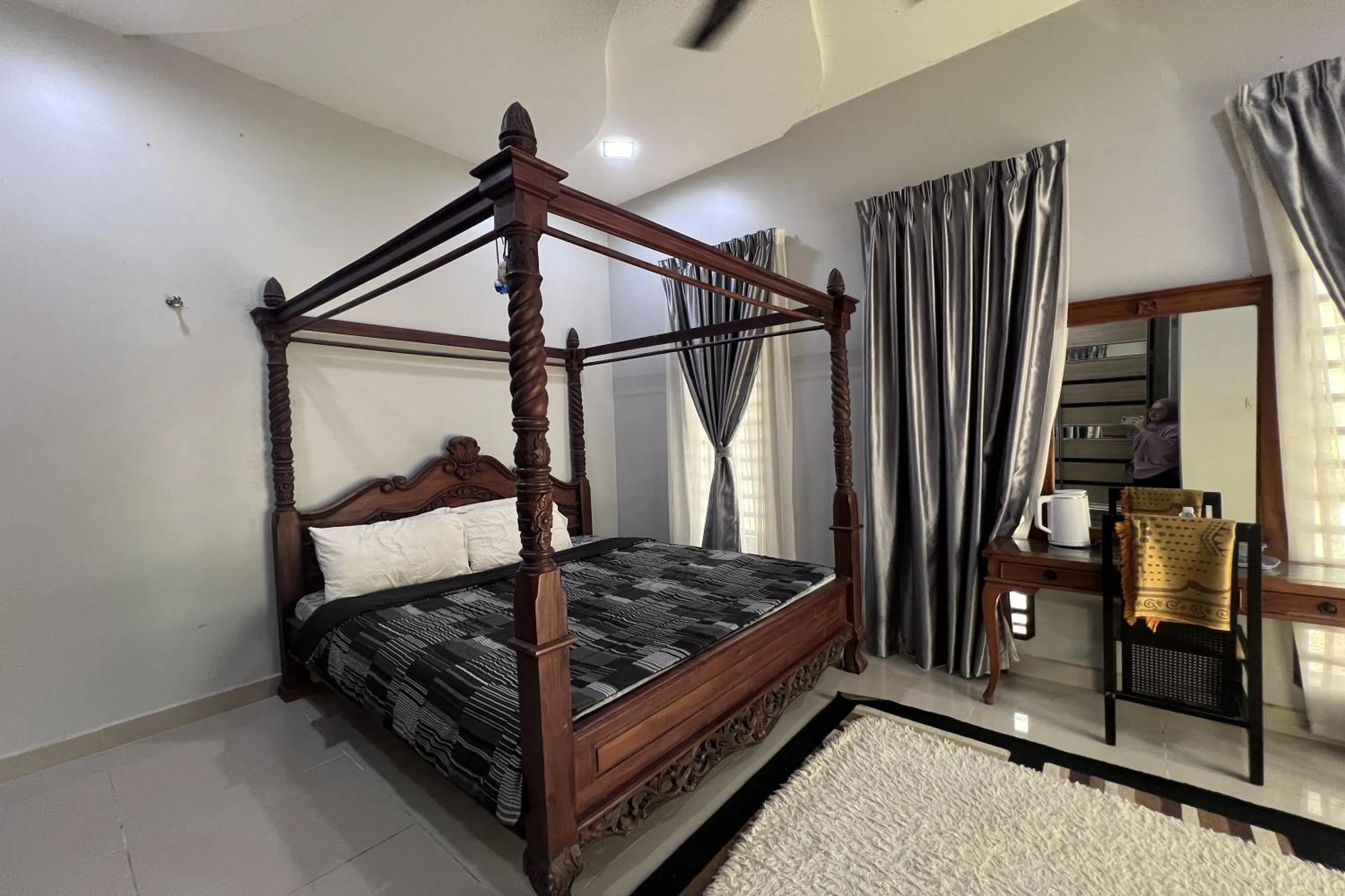 Bedroom, Bed in Nurbayu Chalet, Kemaman