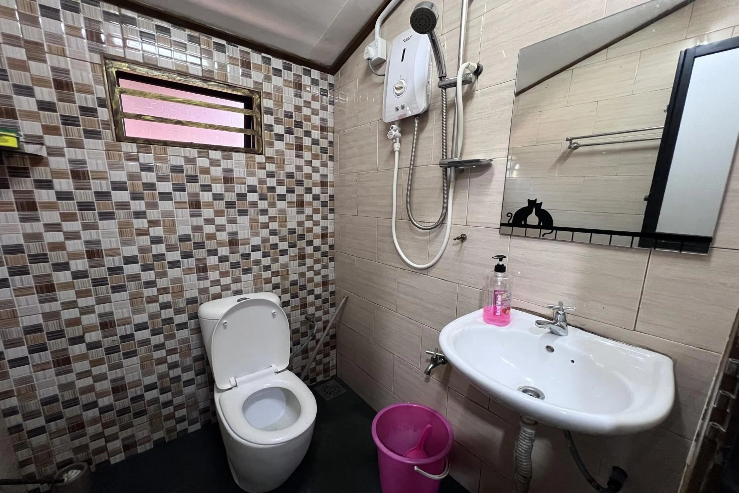 Bathroom in Nurbayu Chalet, Kemaman