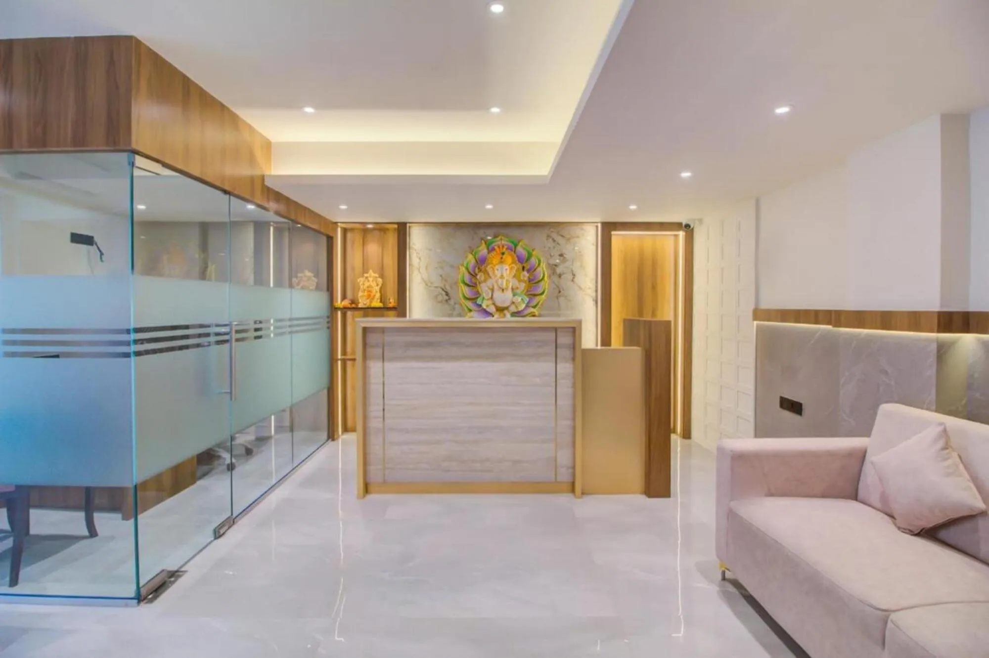 Facade/entrance in Hotel Malad Inn opposite Malad Railway Station