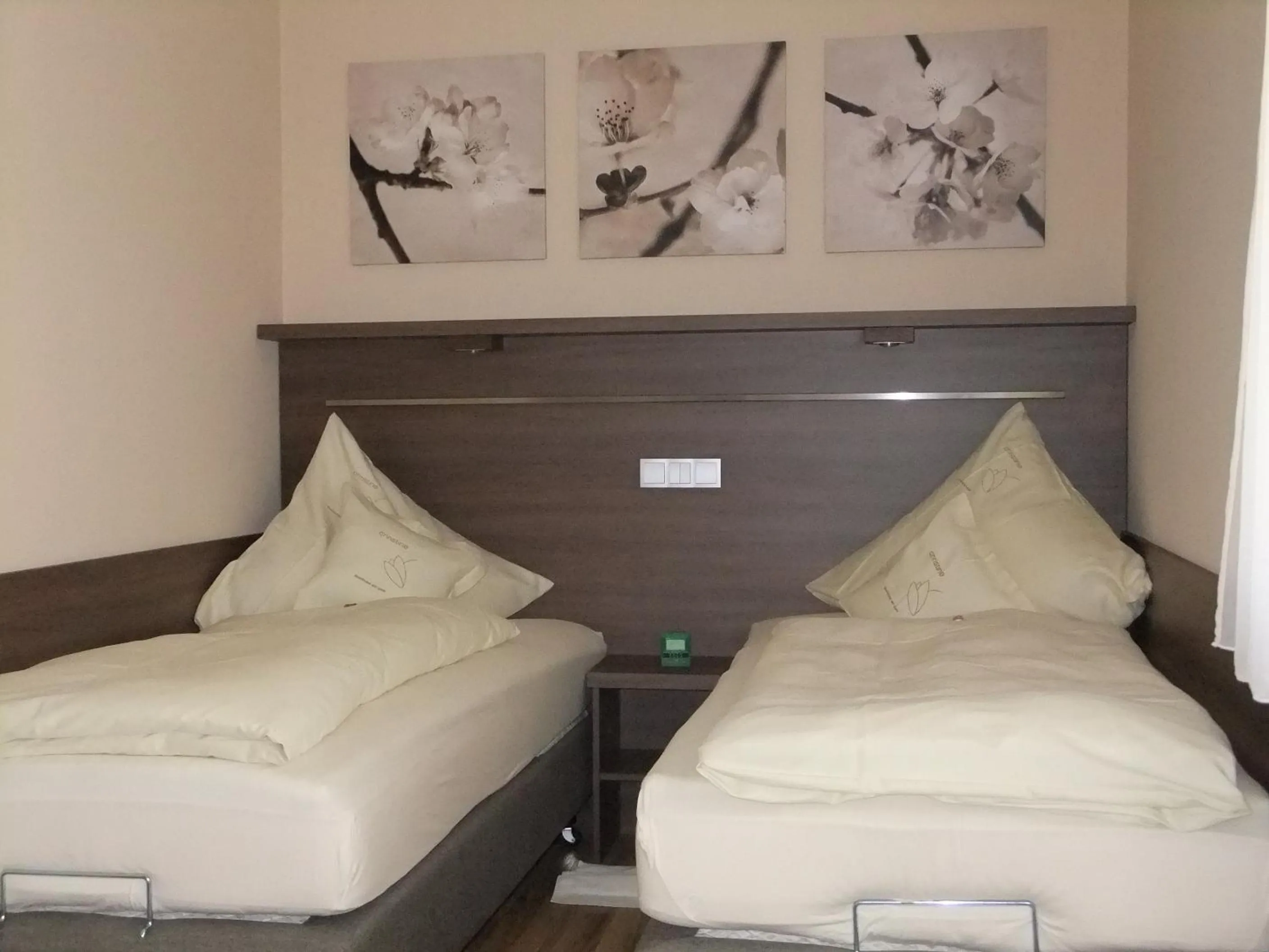 Bed in Aparthotel Christine