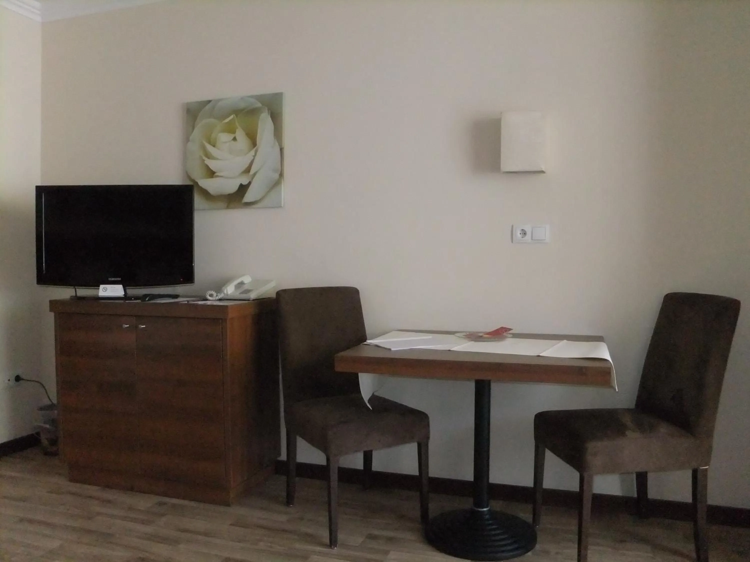 TV and multimedia in Aparthotel Christine