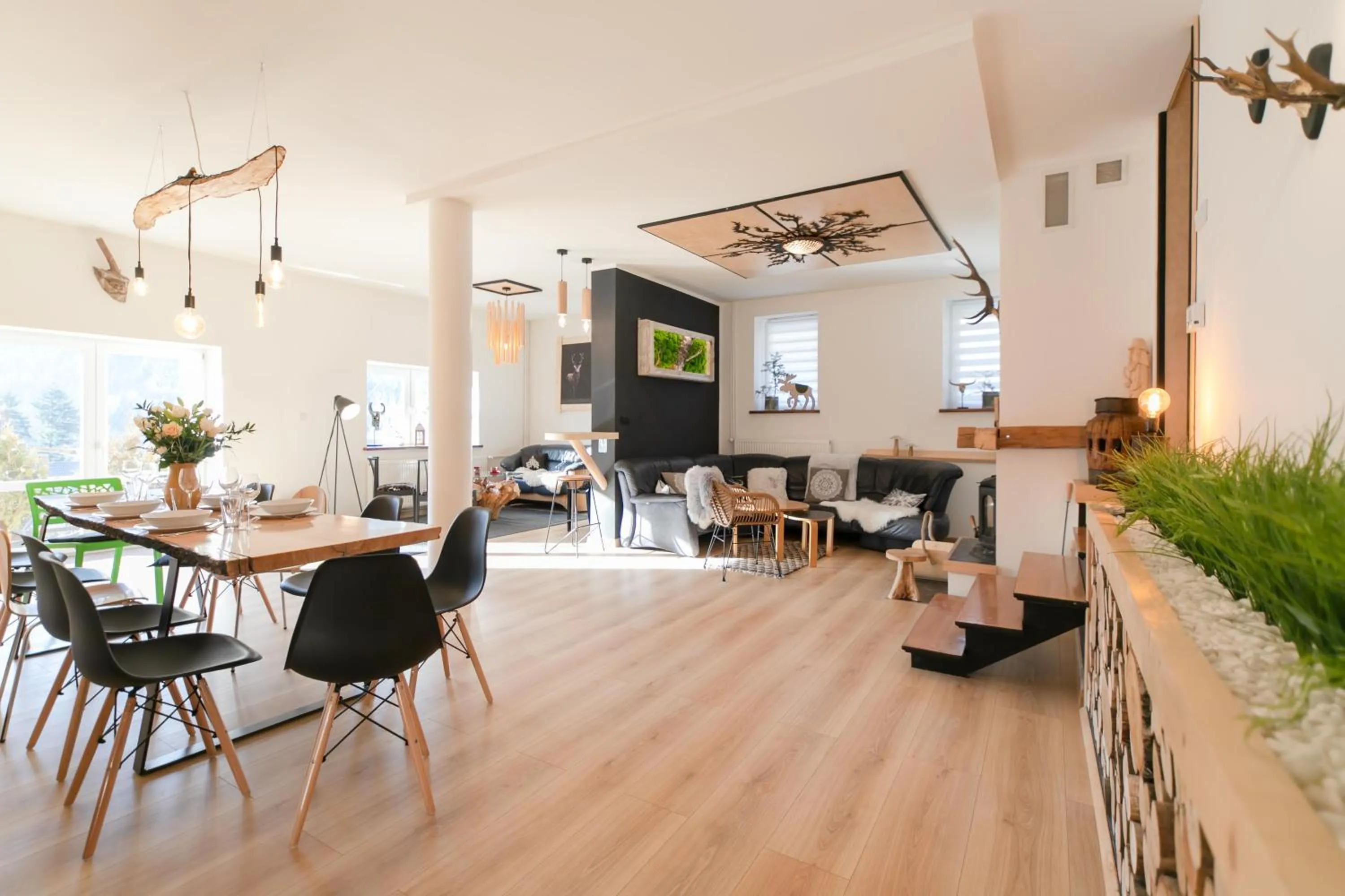Eight-Bedroom House in Folkowy Dom dla 14 osób z sauną i grillowiskiem - Dream Apart