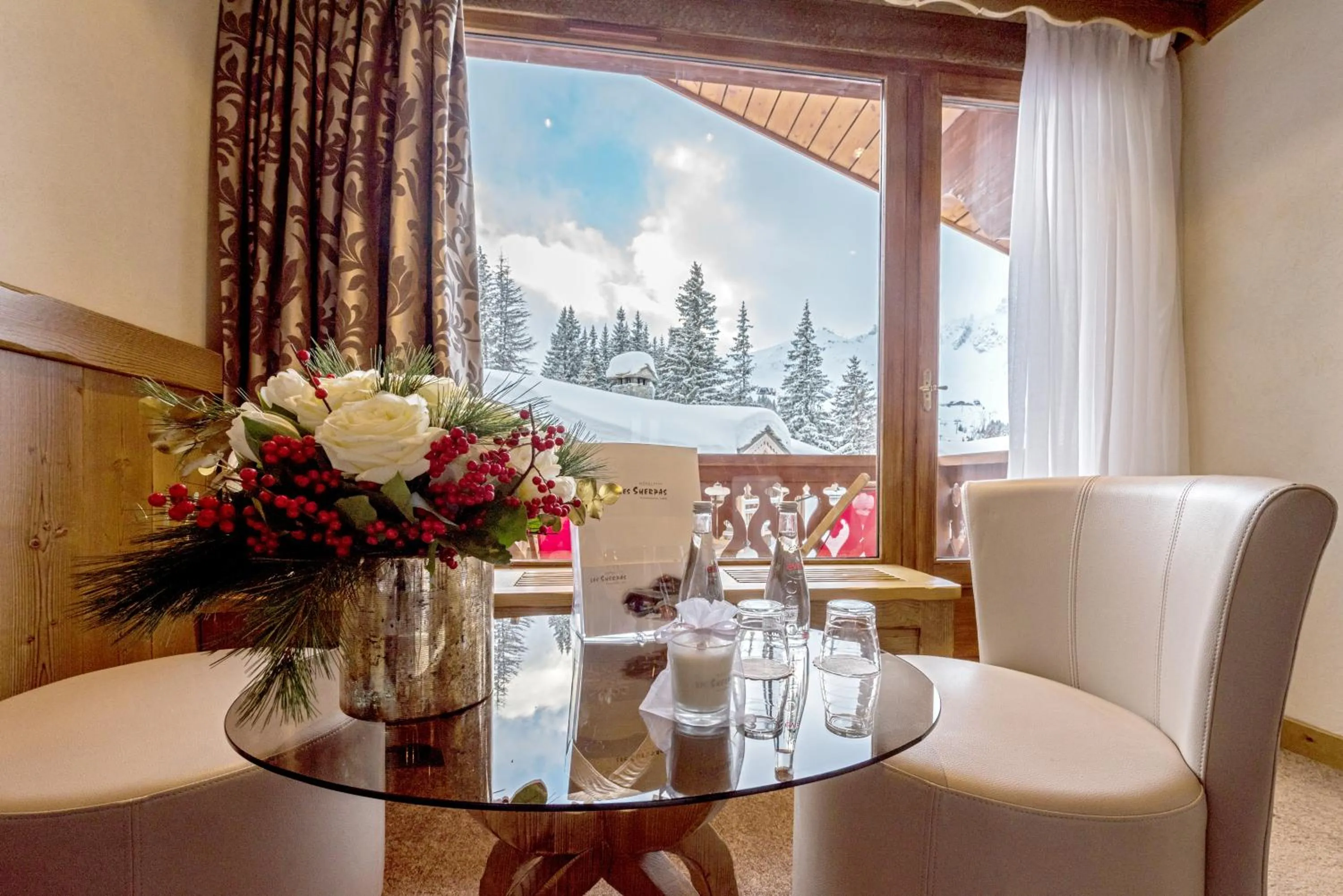 Mountain view in Hôtel Les Sherpas