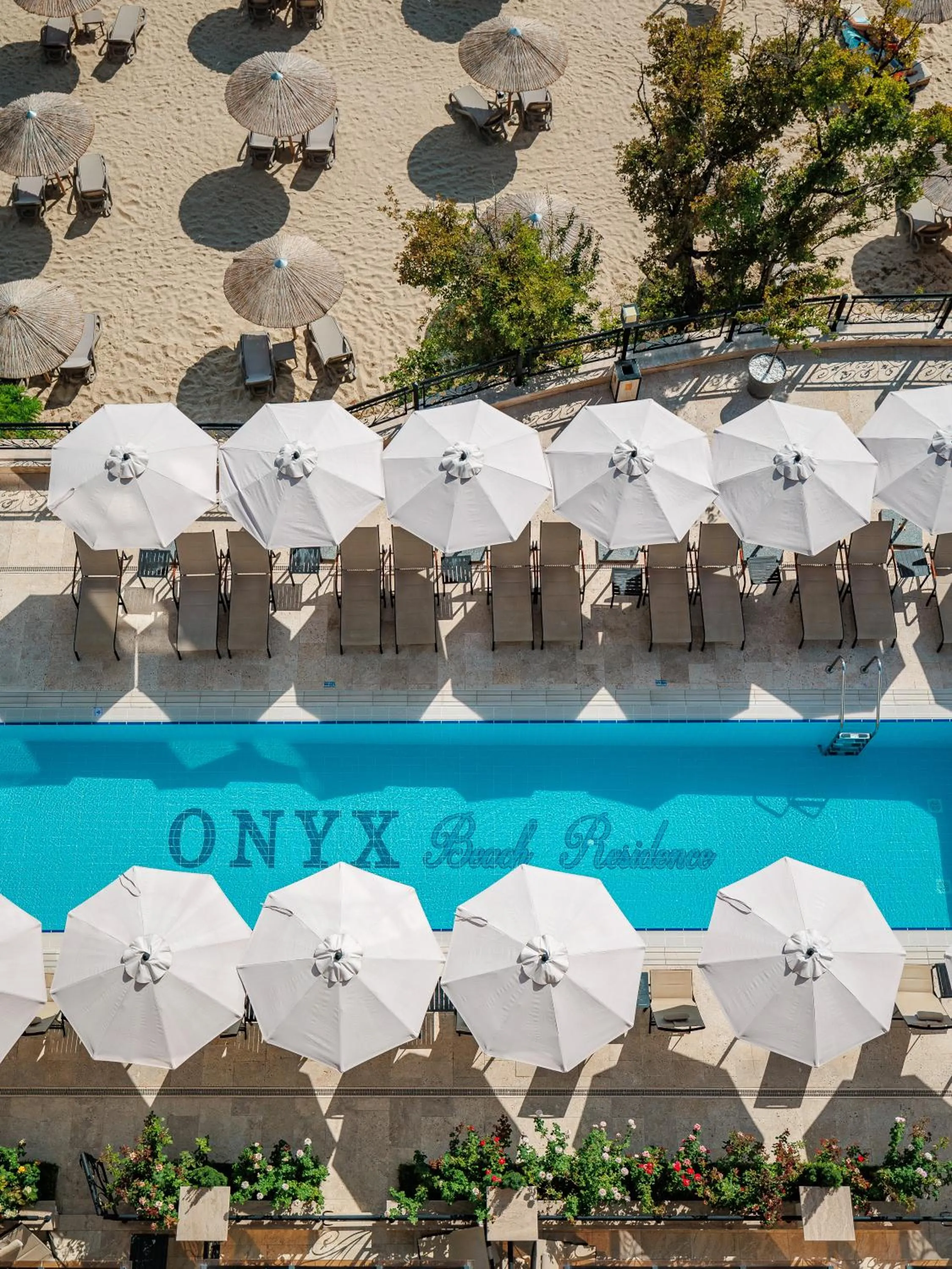 Swimming pool in Onyx Beach Residence - Free Beach Access & Parking