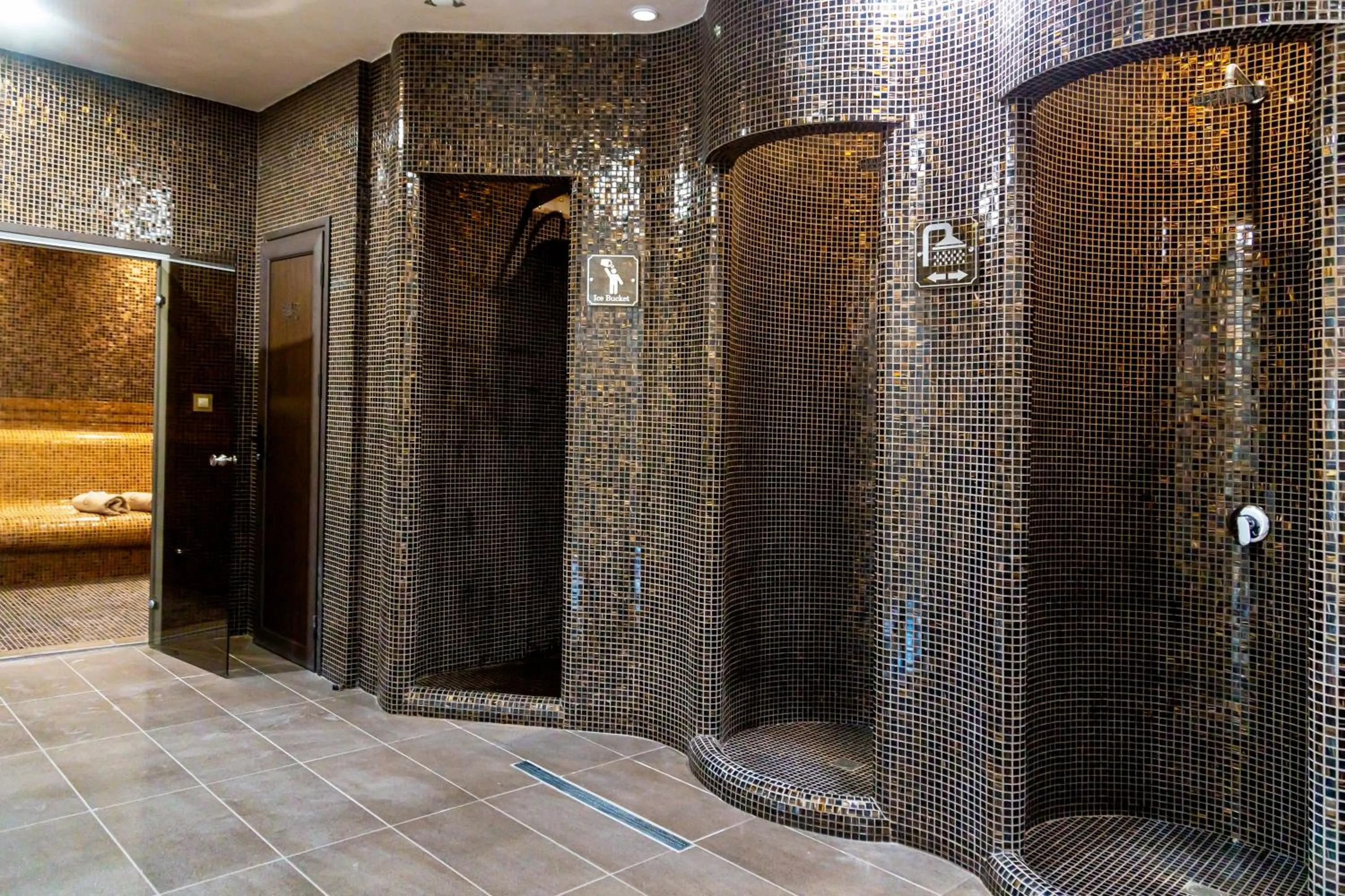 Shower in Onyx Beach Residence - Free Beach Access & Parking