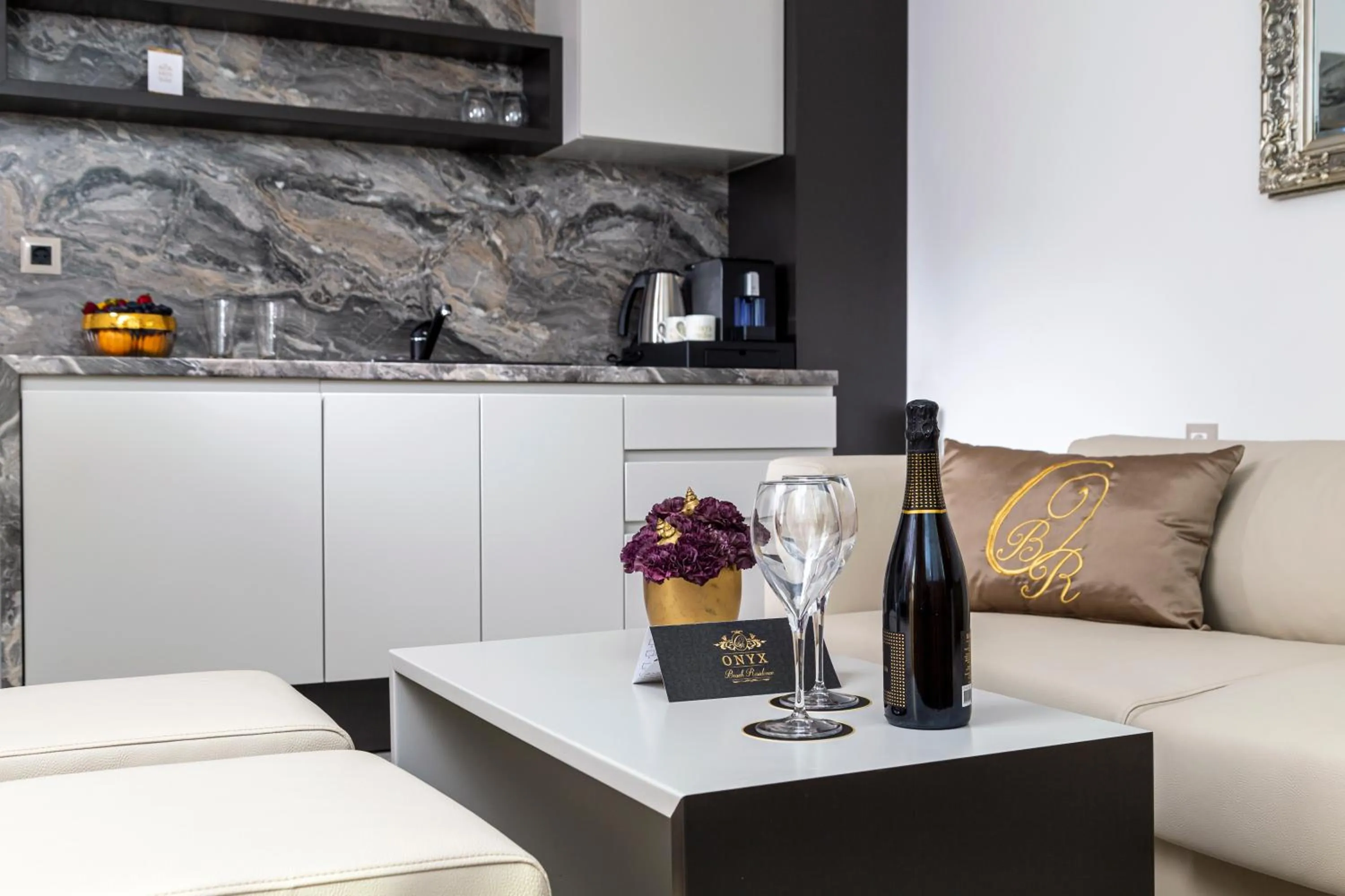 Kitchen or kitchenette in Onyx Beach Residence - Free Beach Access & Parking