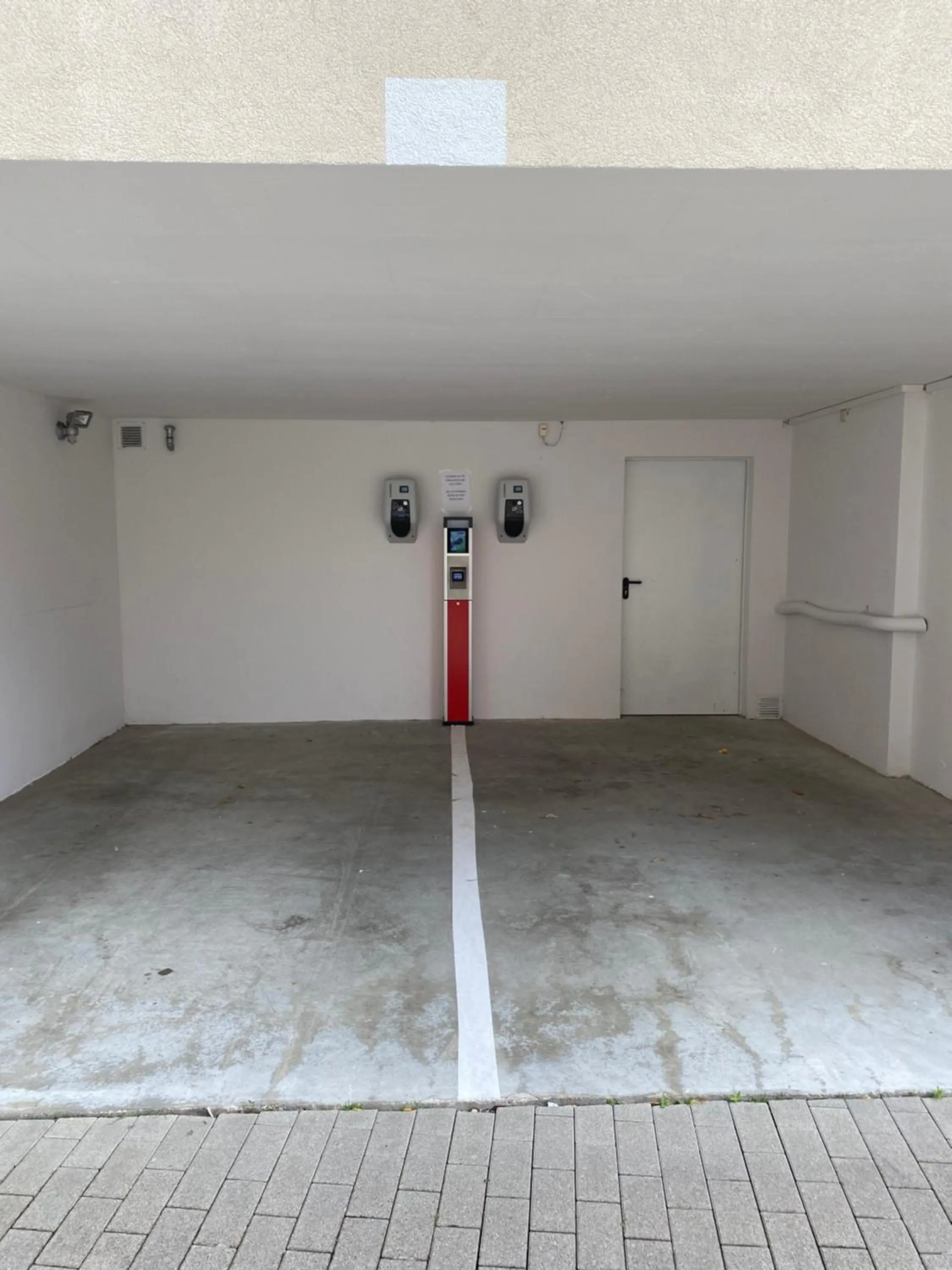 Property building in Hotel Sonne