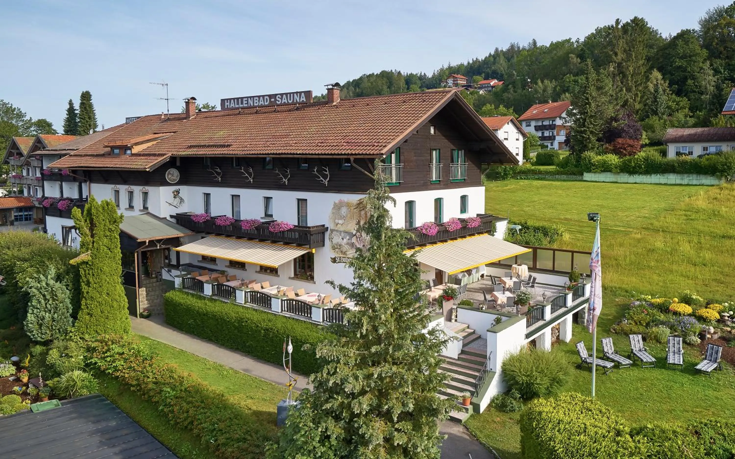 Property building in Ferienhotel Hubertus