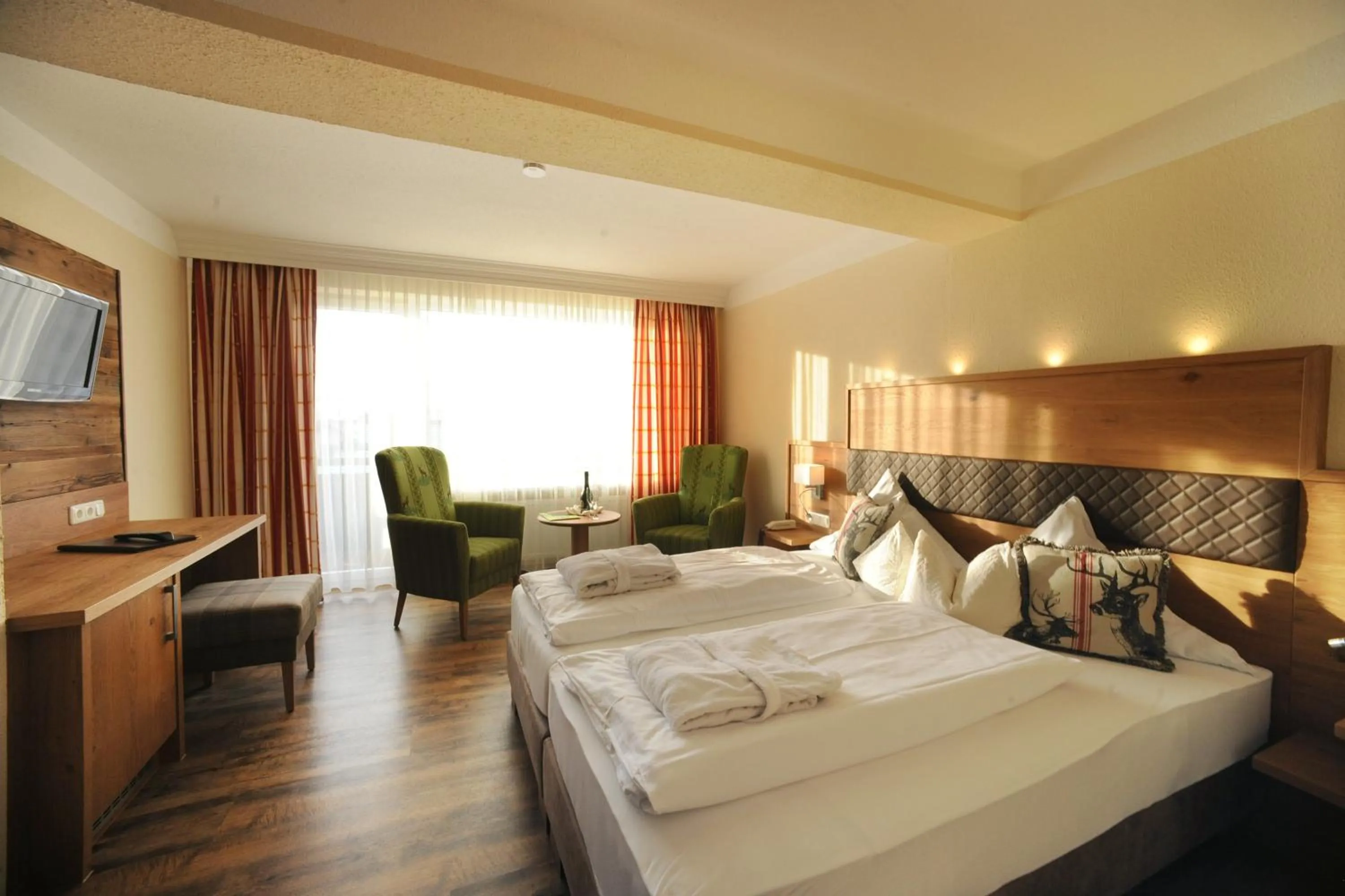 Bed in Ferienhotel Hubertus