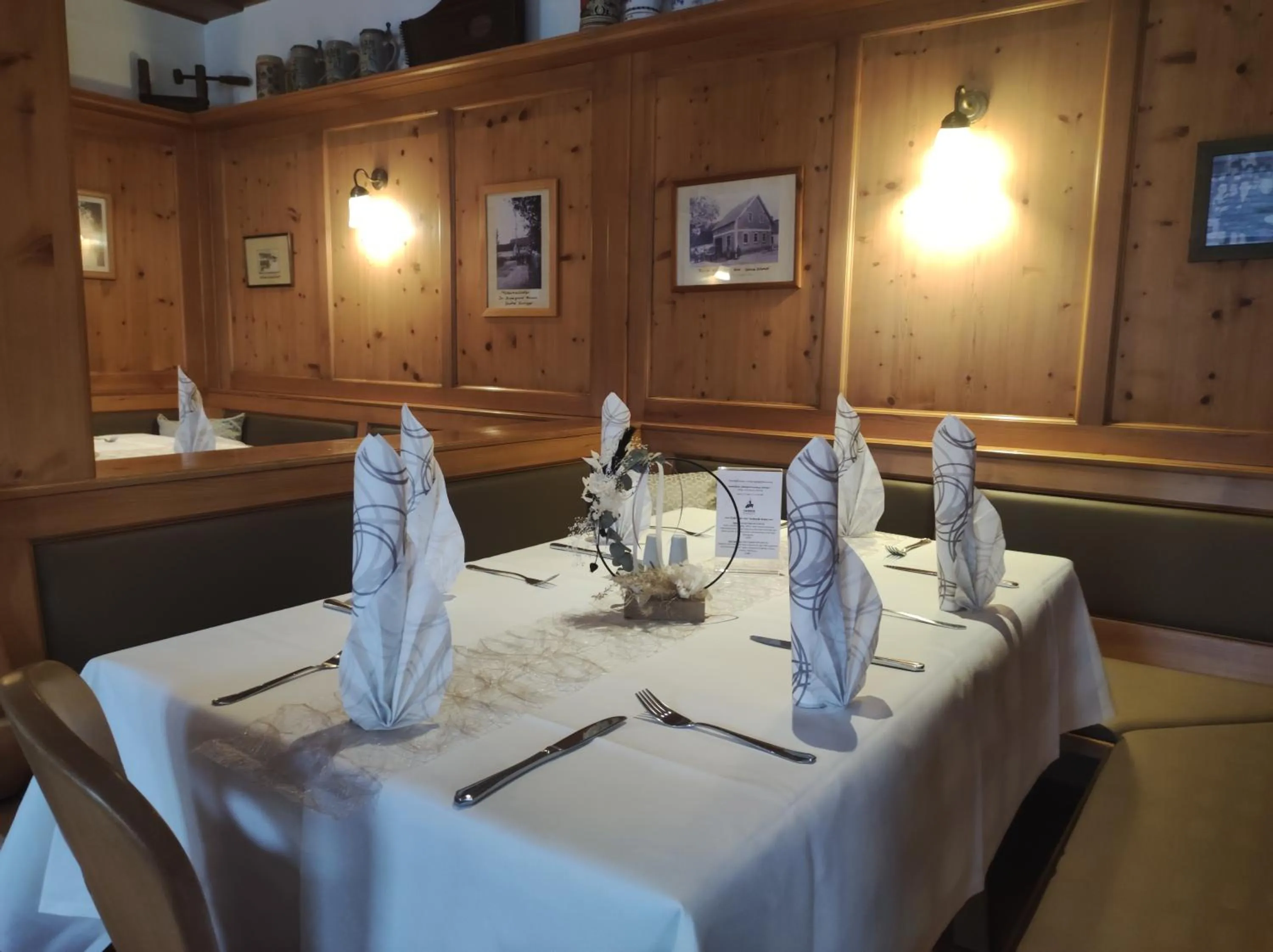 Restaurant/places to eat in Hotel Landgasthof Euringer