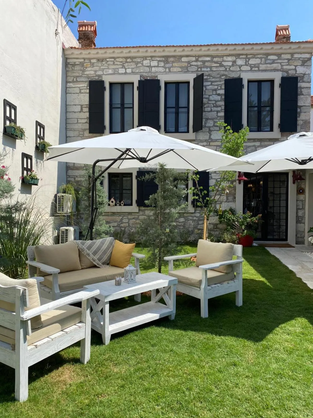 Property building in Urla Taş Konak Otel