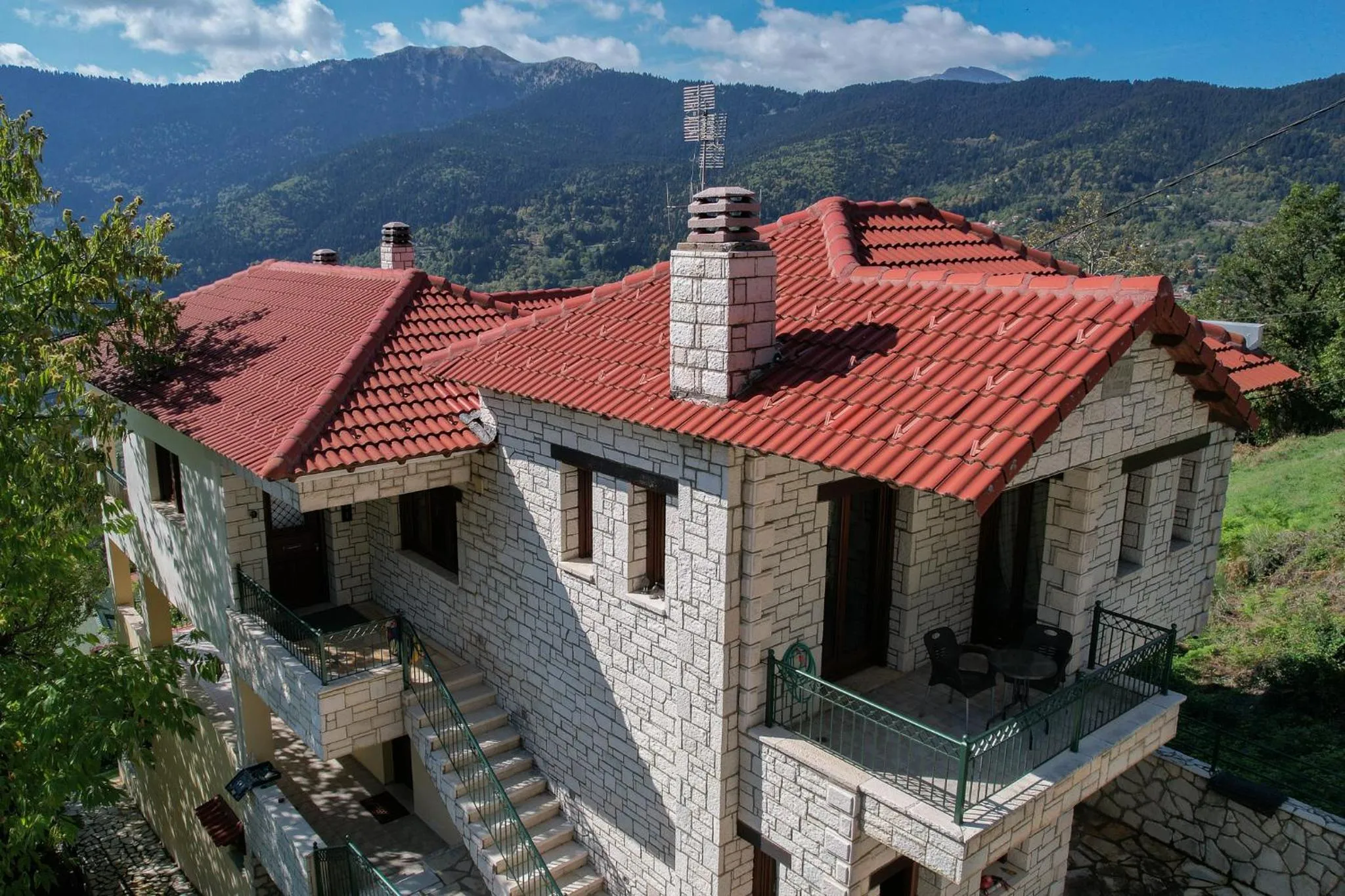 Elati Suites & Apartments-Mihail