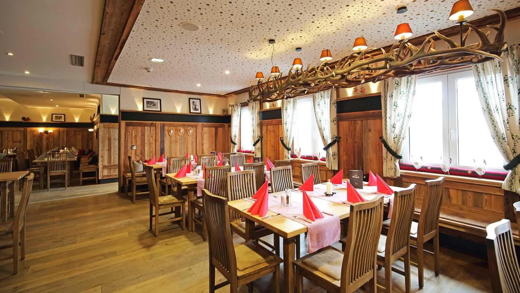 Dining area in Vilstaler Hof Landgasthof & Hotel