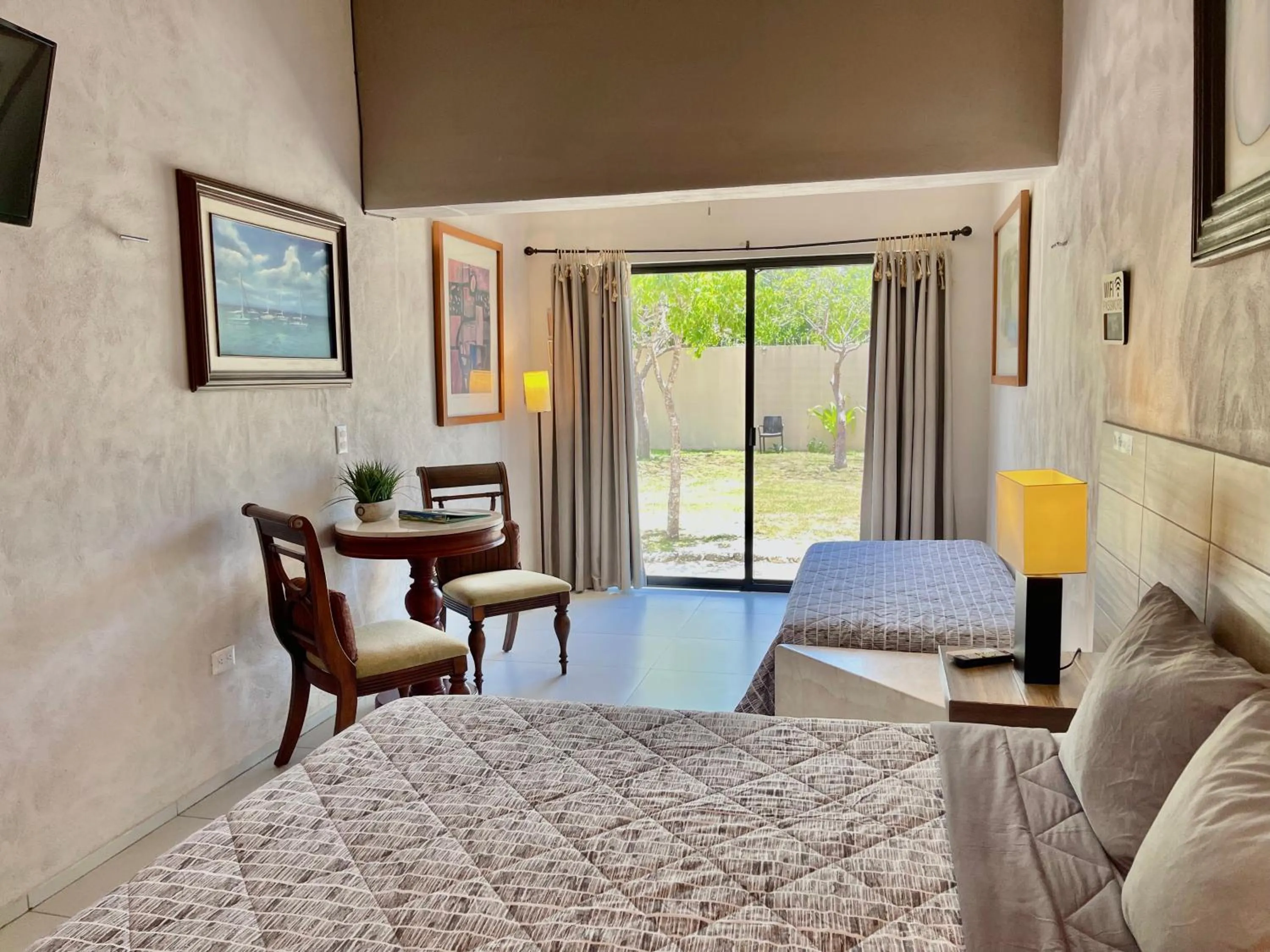 BreMar 85 Private place - Adults only