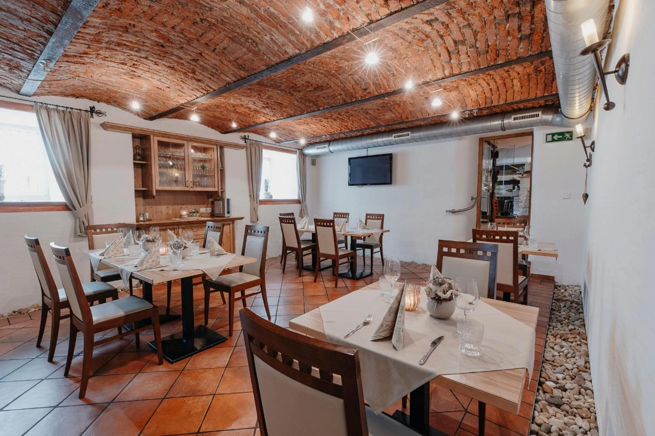 Restaurant/places to eat in Gasthof Rothwangl Hannes