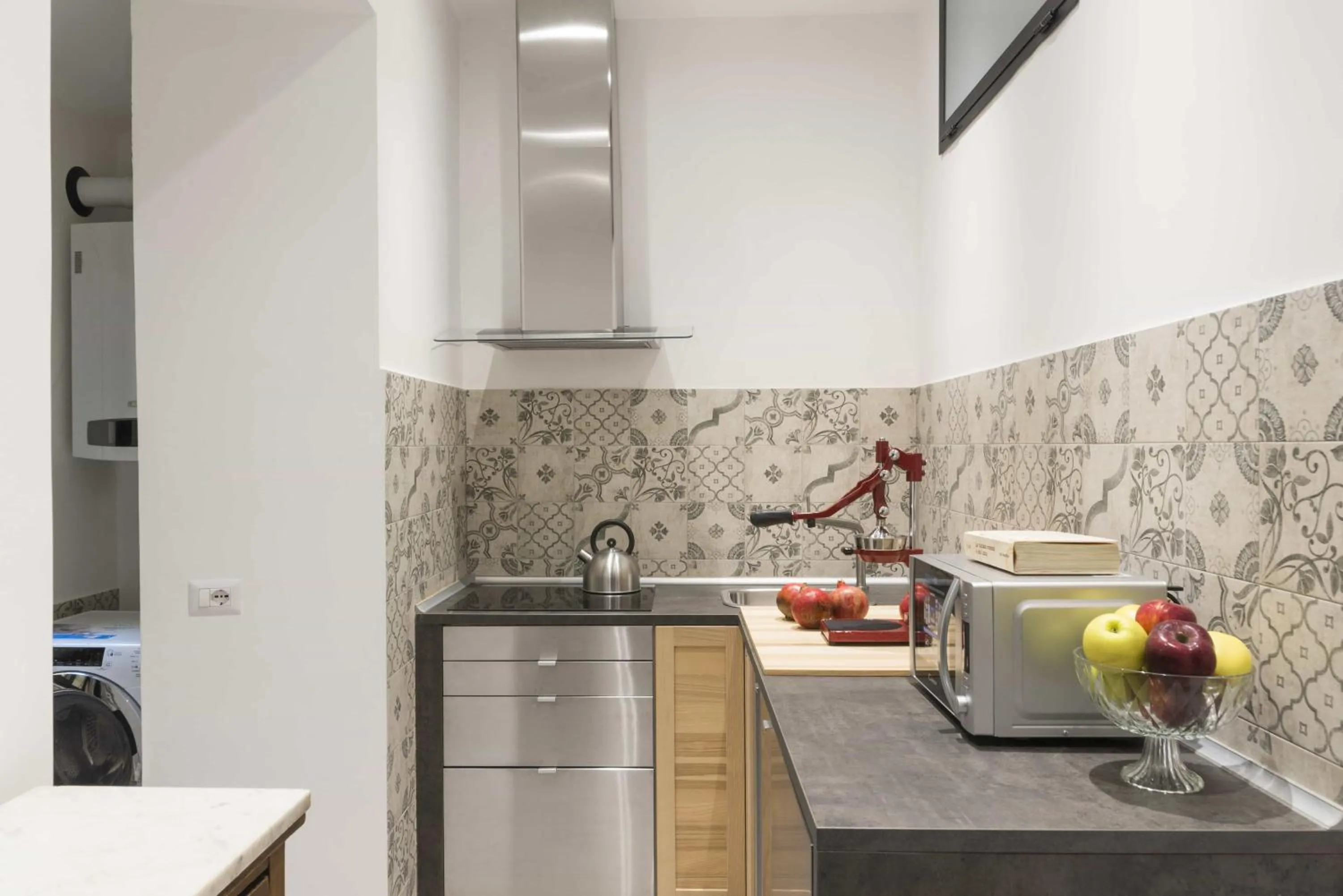 Kitchen or kitchenette in Corso 101