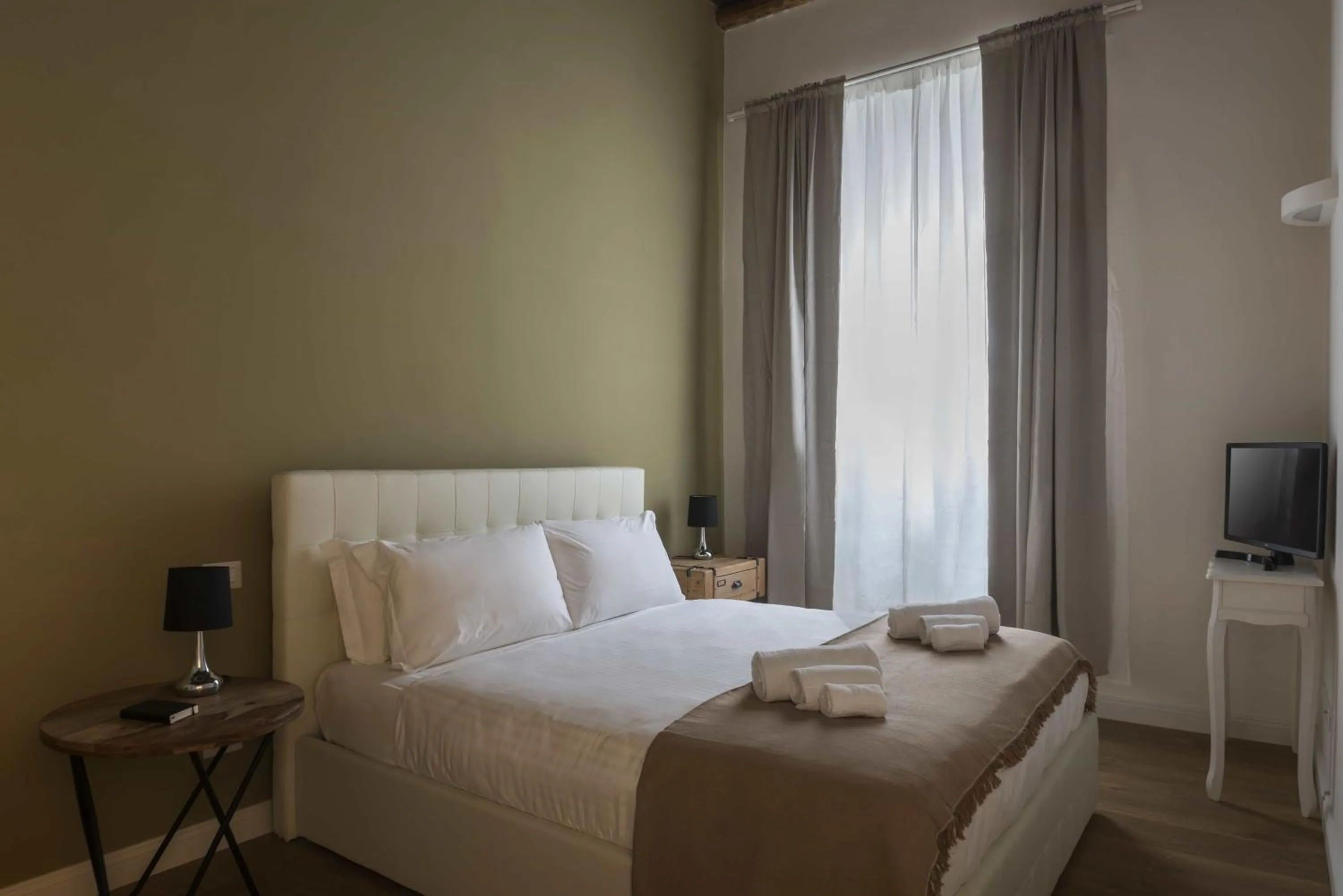 Bedroom, Bed in Corso 101