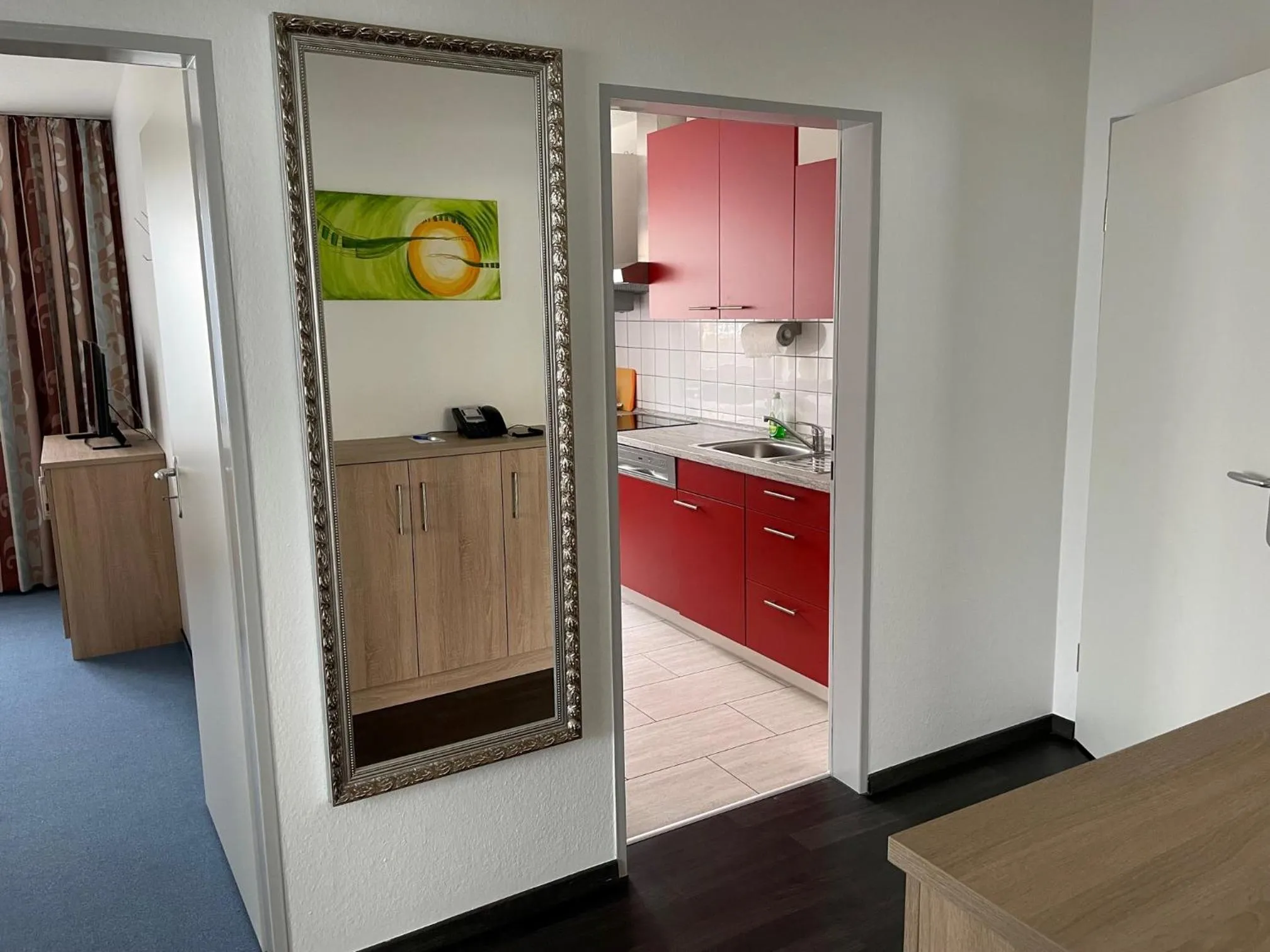 Kitchen or kitchenette in Hotel Apollo Garni