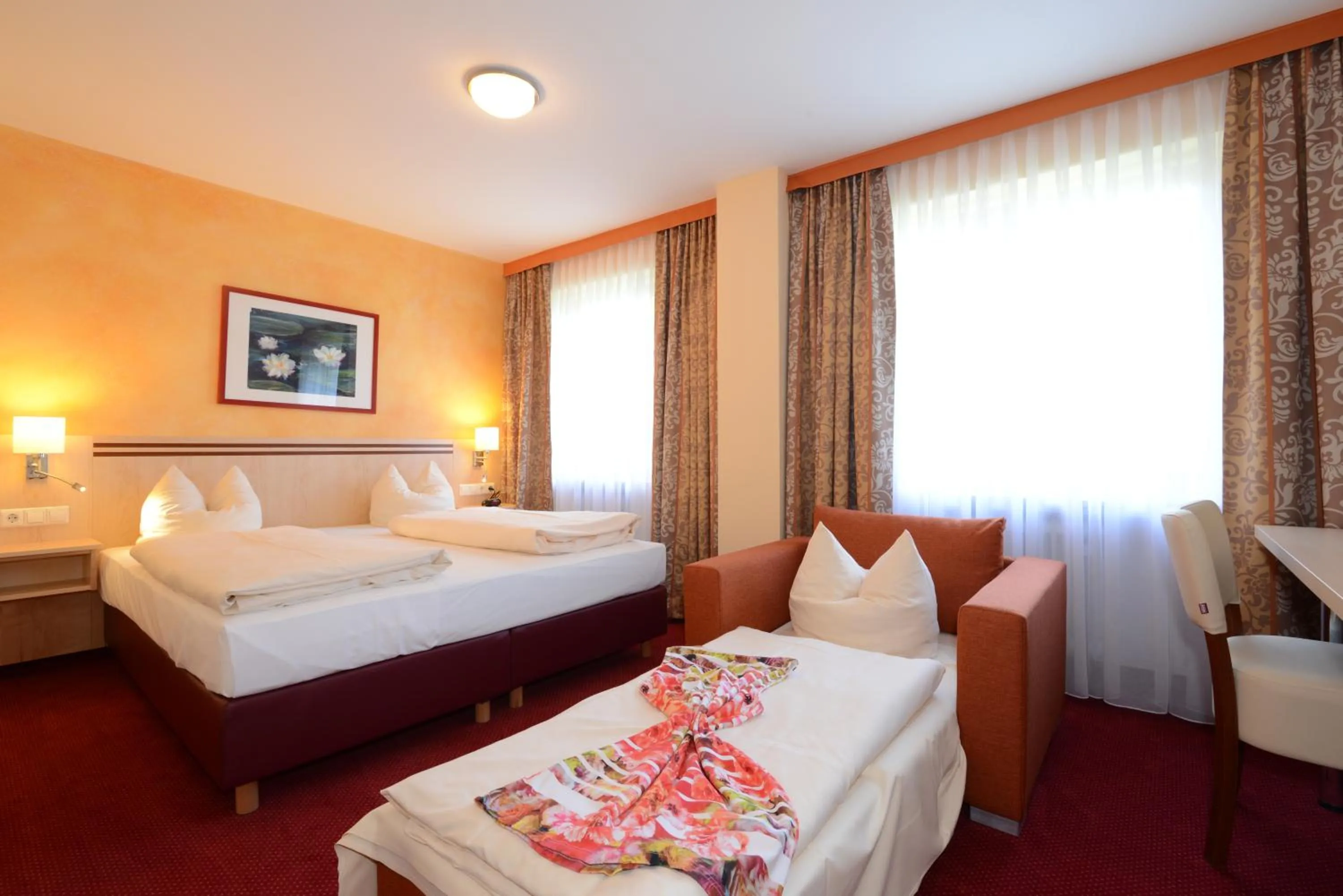 Bedroom in Hotel Apollo Garni