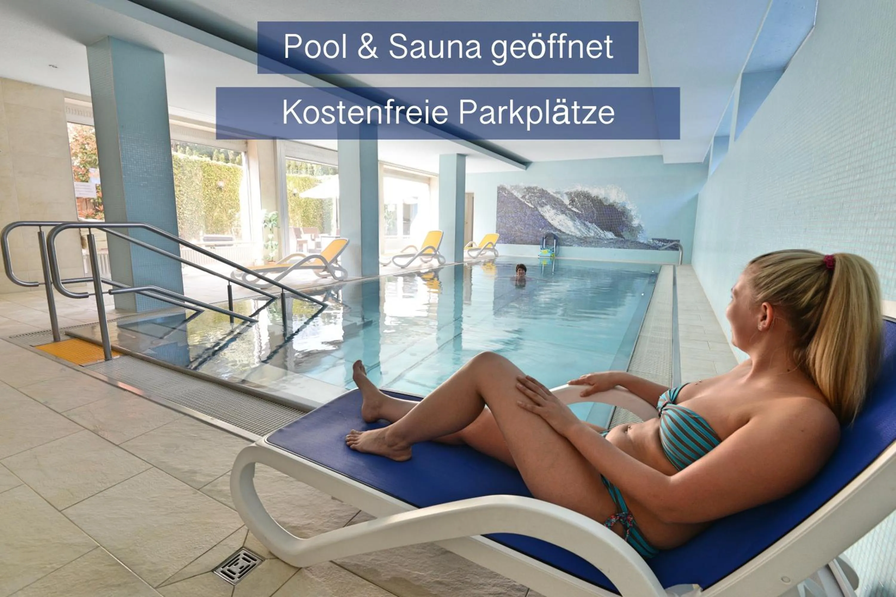 Swimming pool in Hotel Apollo Garni
