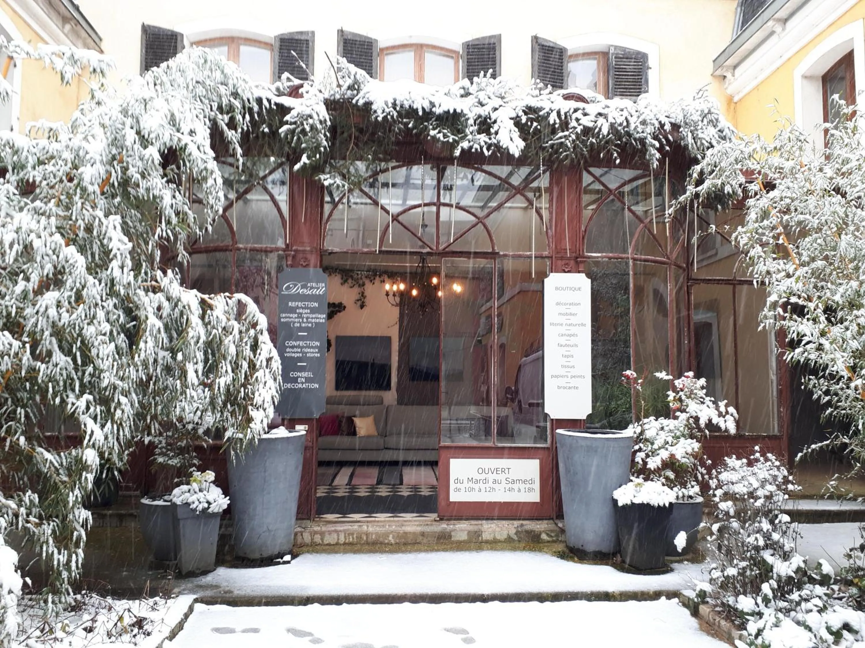 Lobby or reception in La Verriere du Baron Greau