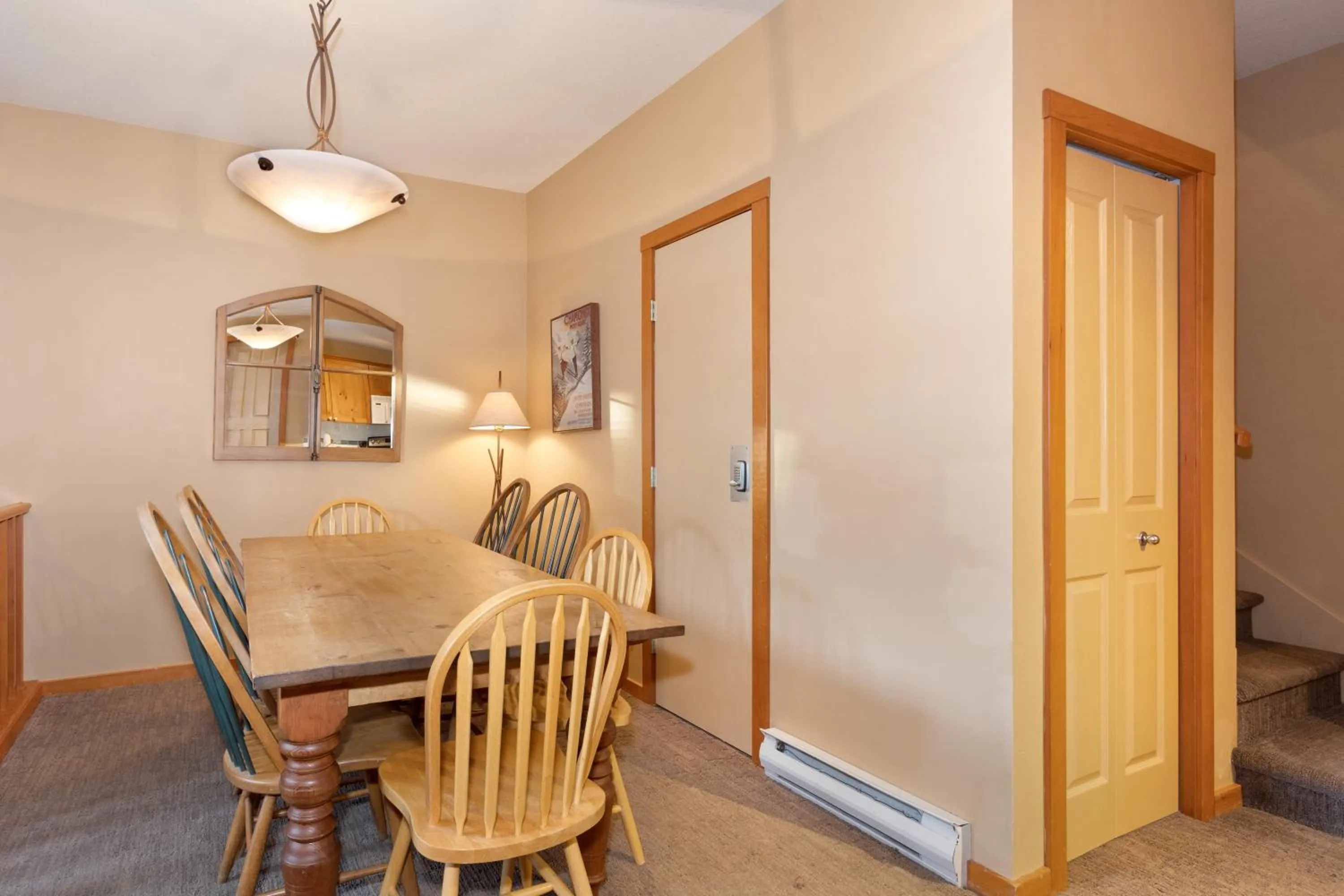 Dining area in Symphony by Whistler Premier