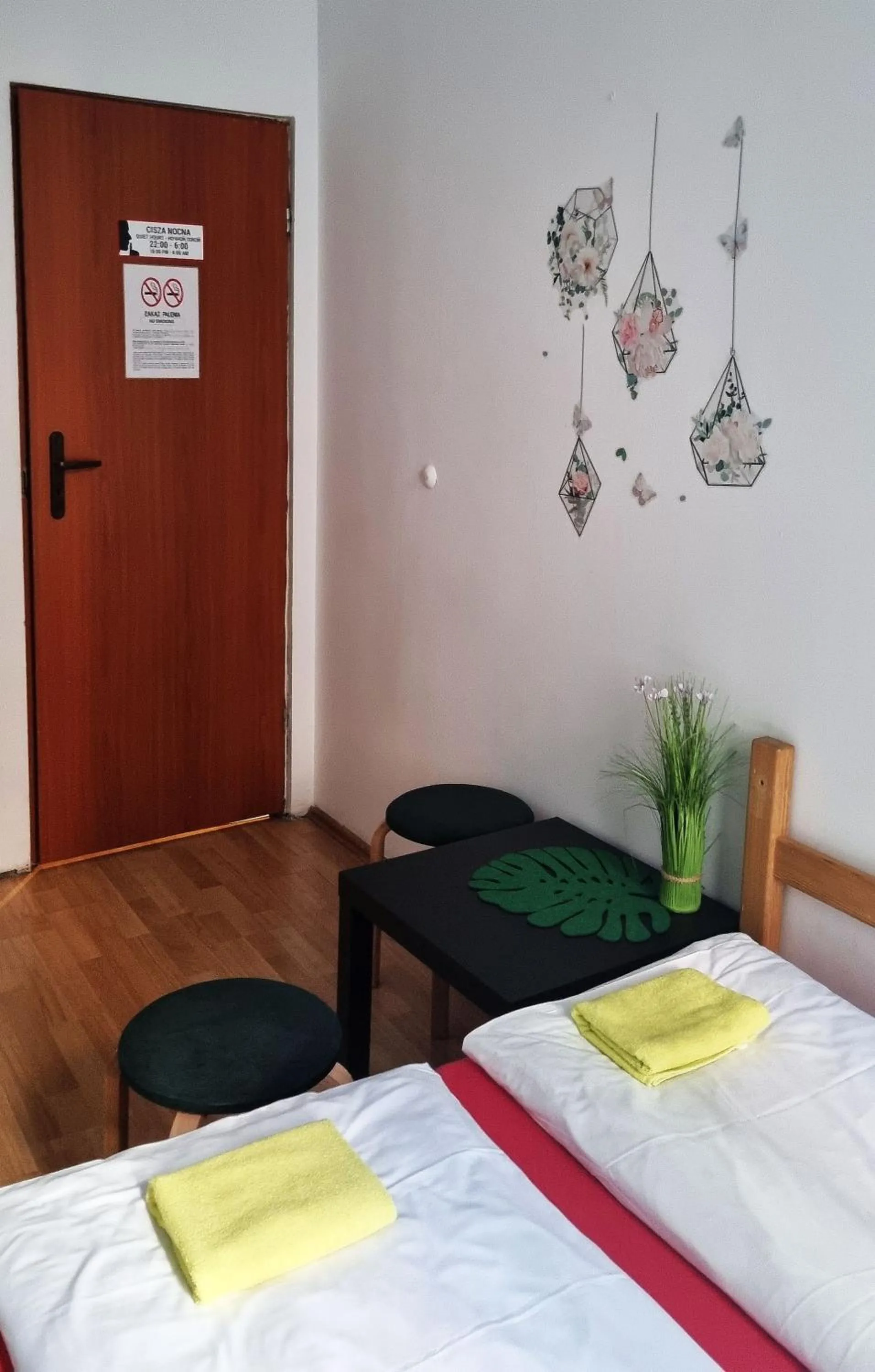 Bed in Green Cat Rooms