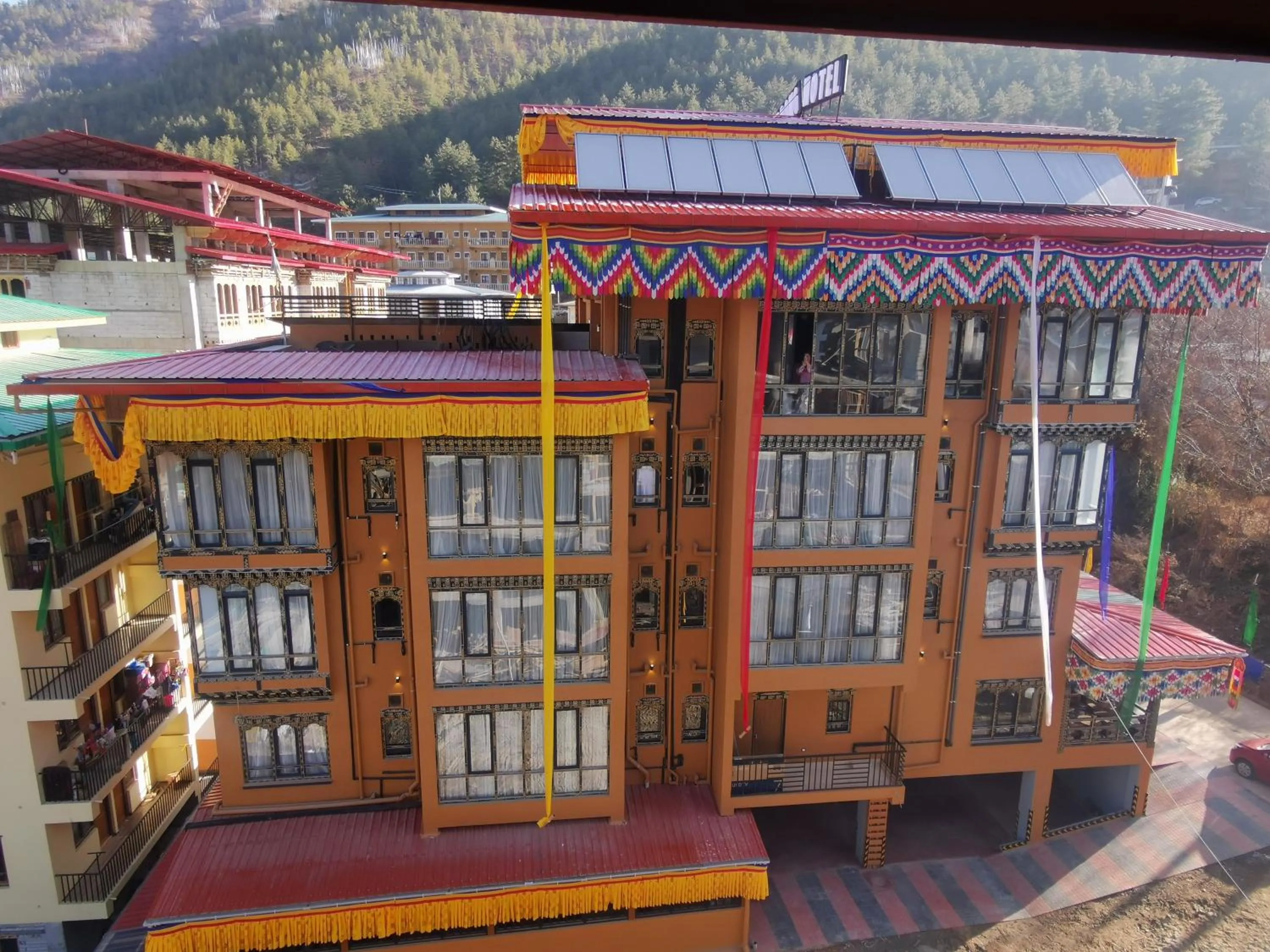 Neighbourhood in Ludrong Hotel