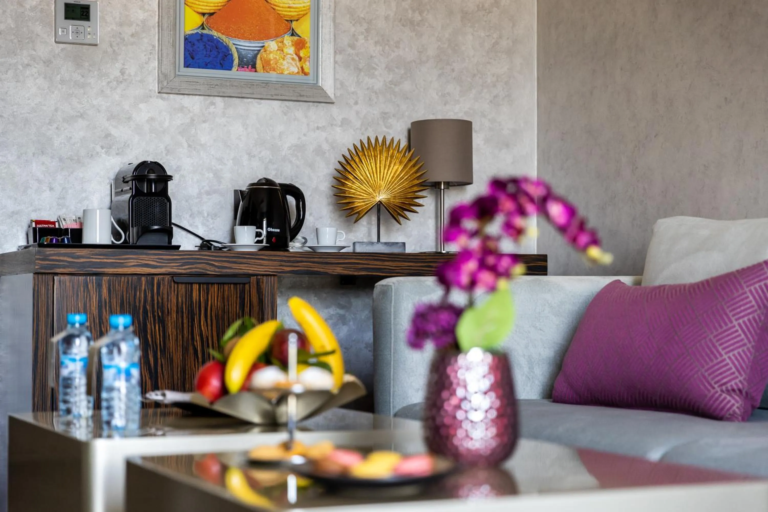 Coffee/tea facilities in Nour Plazza Hotel