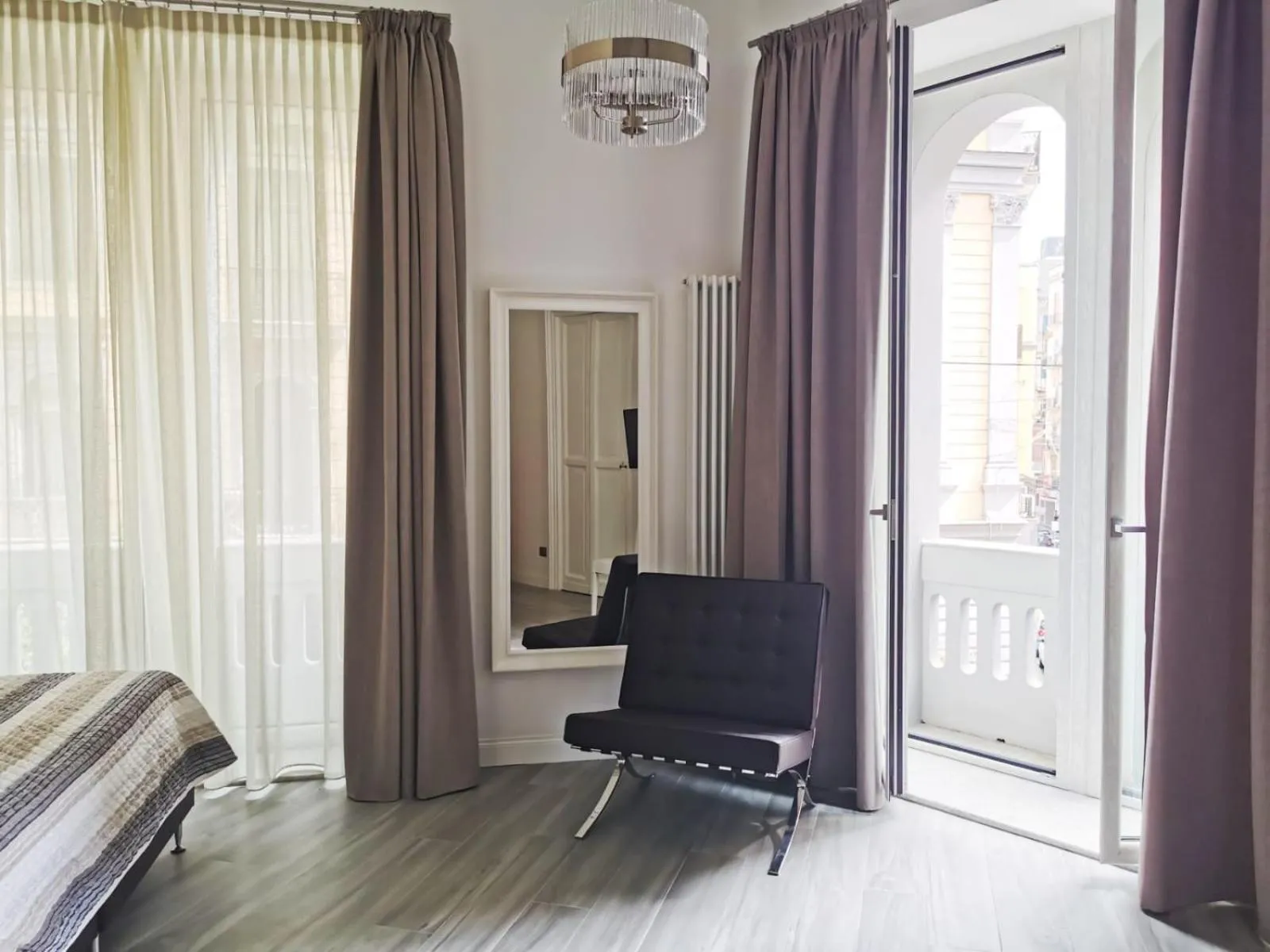 Duomo Platinum Apartments