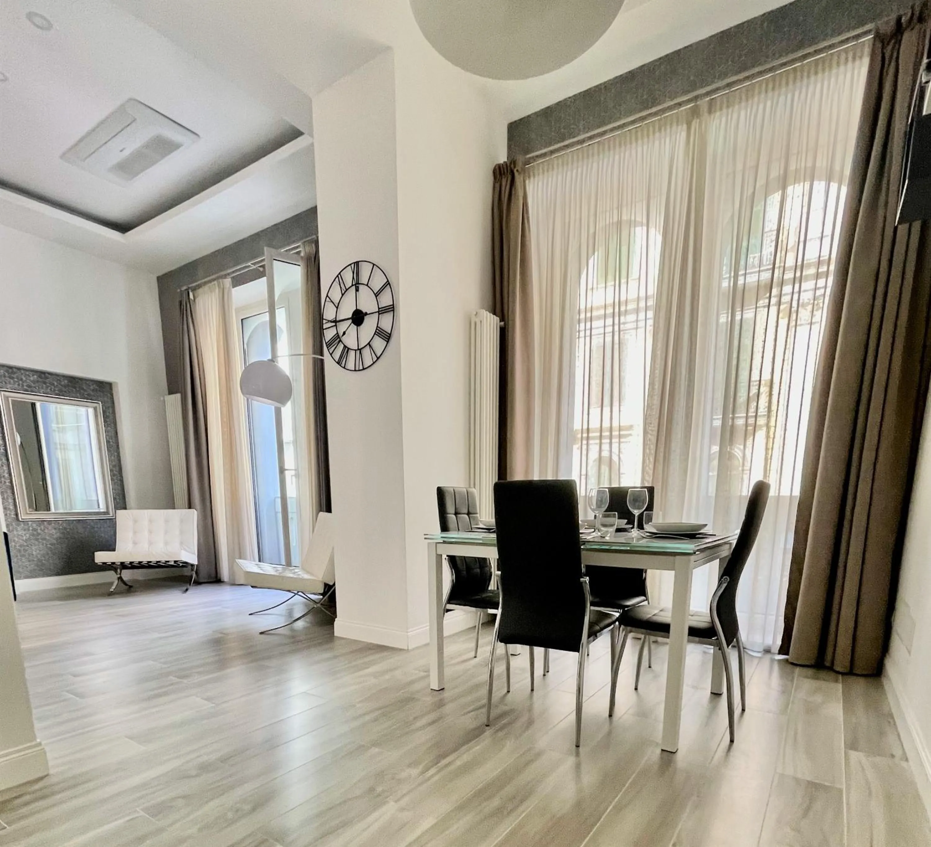 Duomo Platinum Apartments