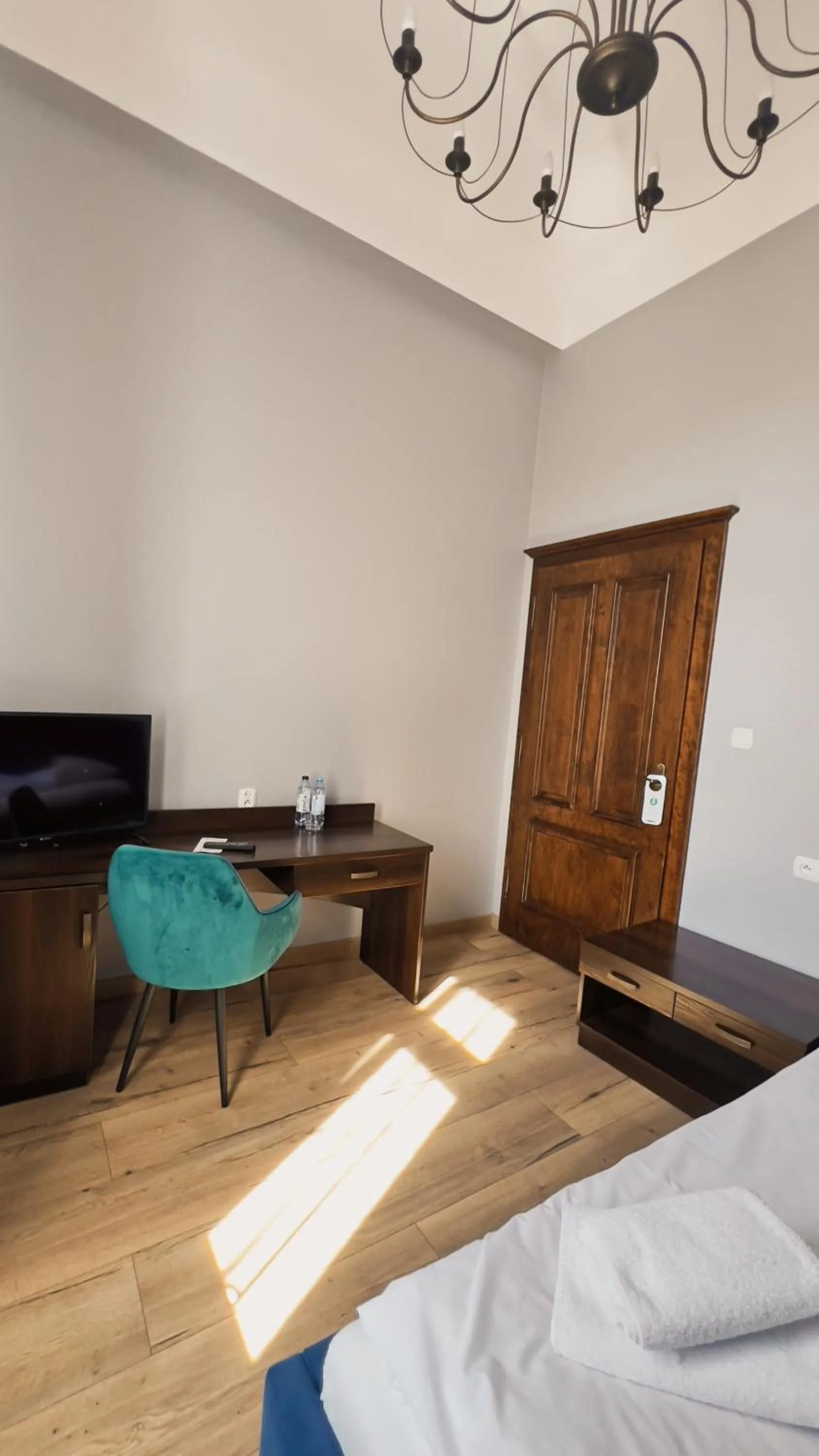 Bed in Legnicki Browar Książęcy Hotel i Restauracja