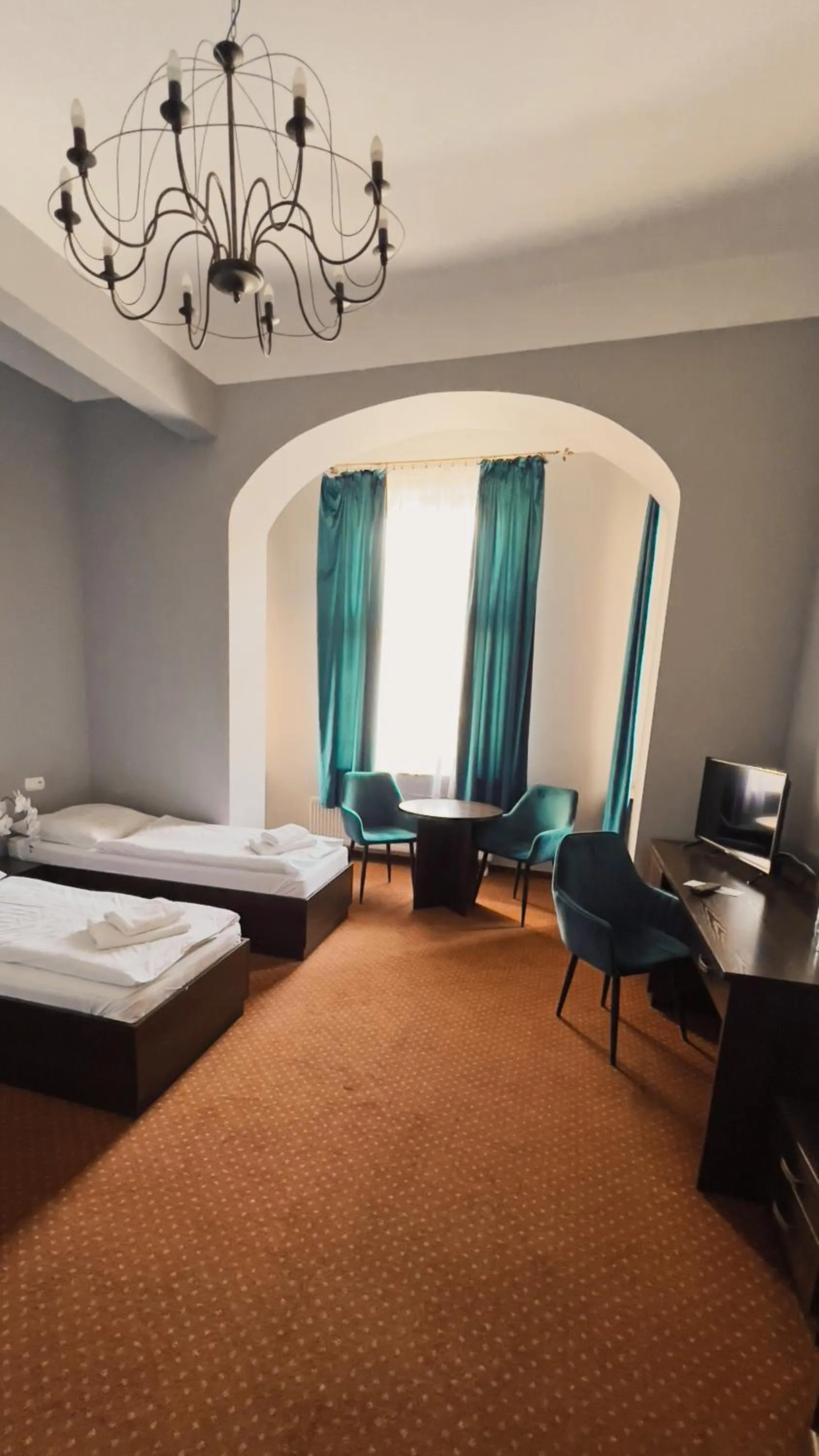 Bed in Legnicki Browar Książęcy Hotel i Restauracja