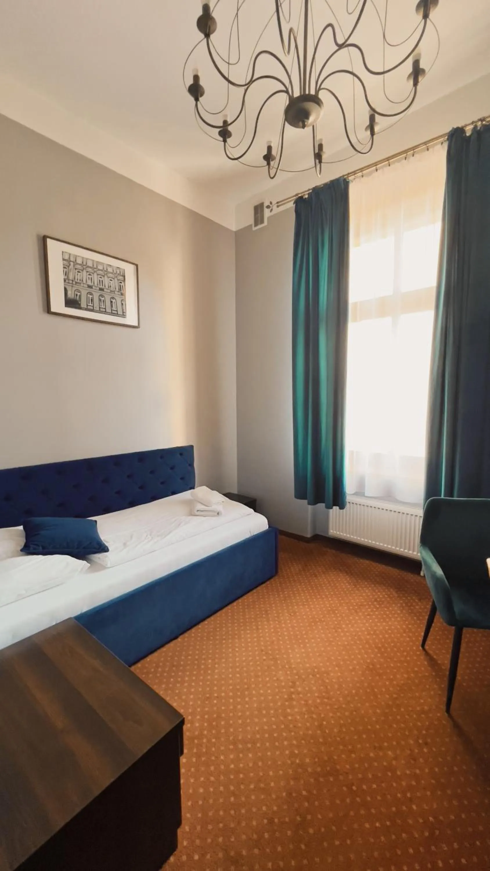 Bed in Legnicki Browar Książęcy Hotel i Restauracja