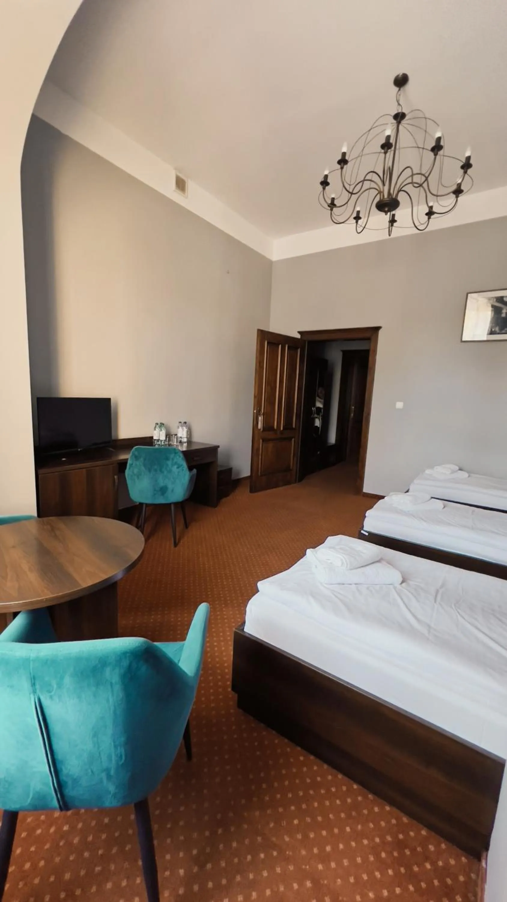 Bed in Legnicki Browar Książęcy Hotel i Restauracja