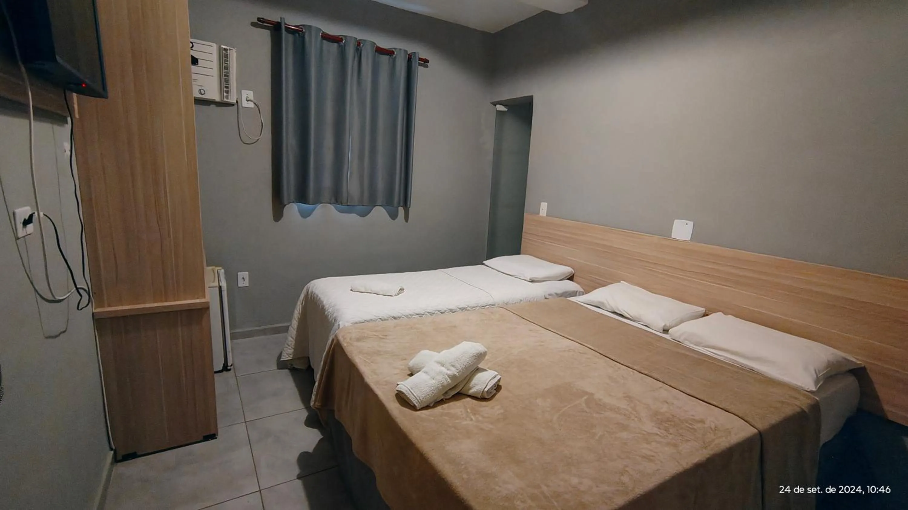 Bed in Marinus Hotel