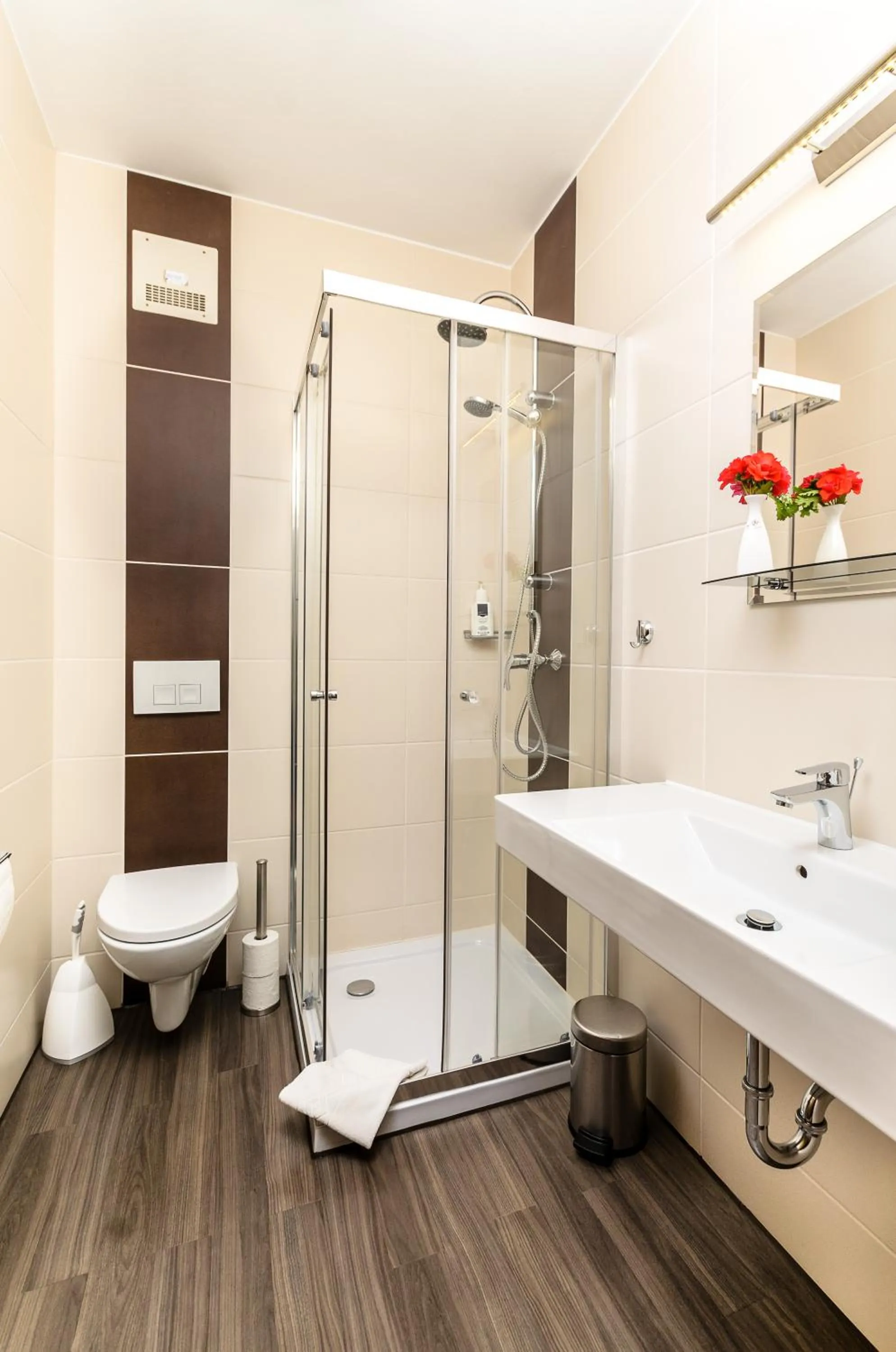 Shower in AKZENT Hotel Meerfräulein