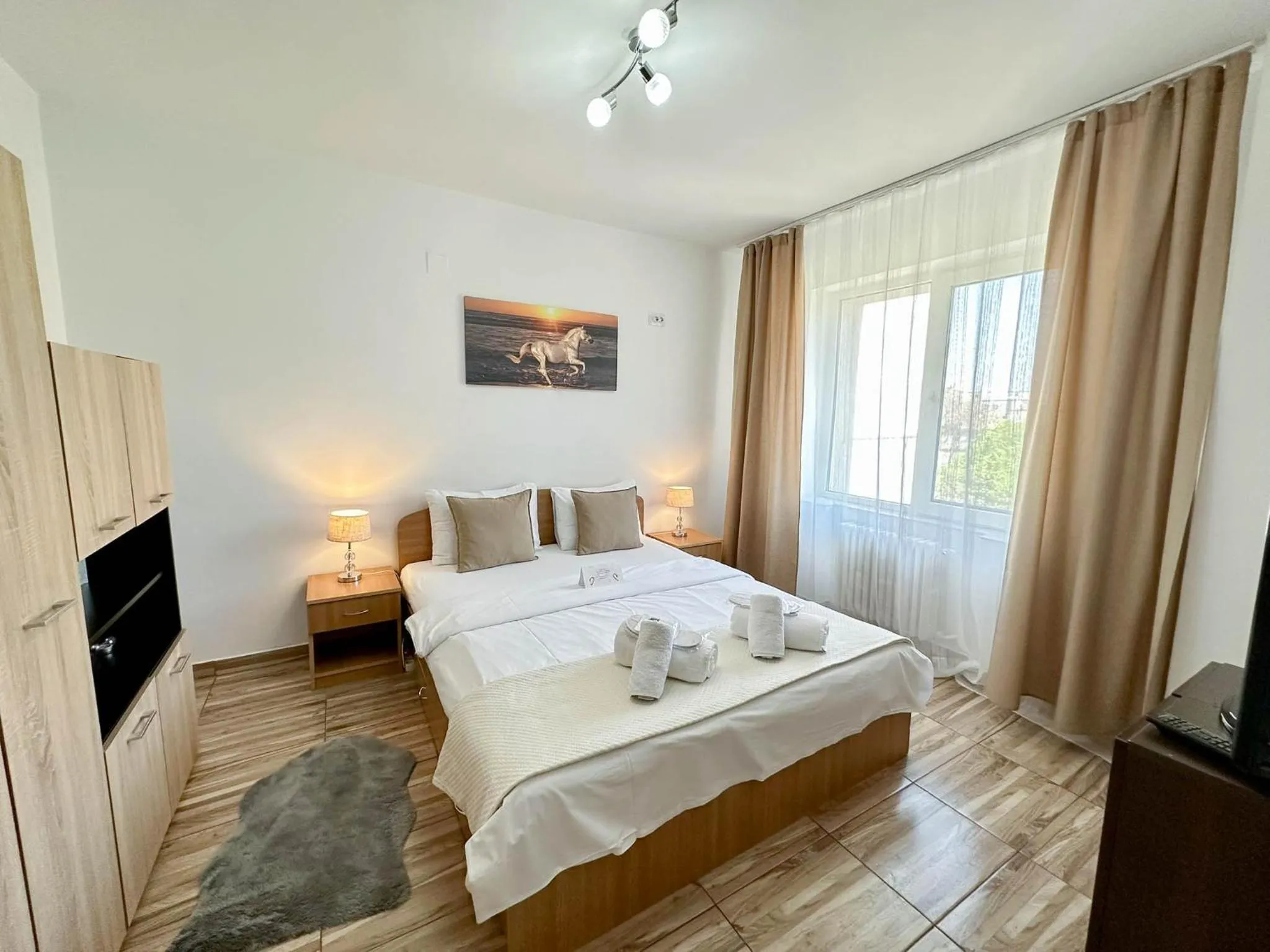 Studio Apartment in Sunrise Apartments City Center