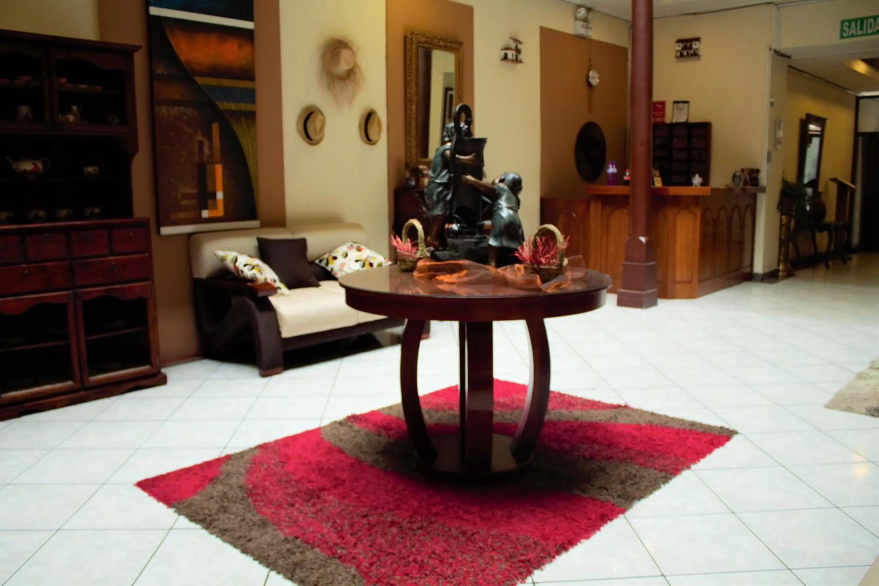 Lobby or reception in Hotel 4 Mundos