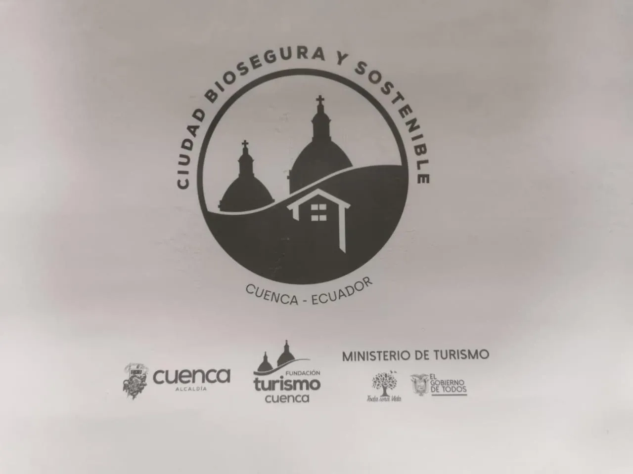 Certificate/Award in Hotel 4 Mundos