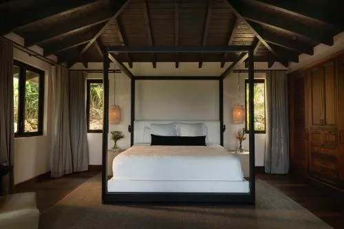 Royal Isabela