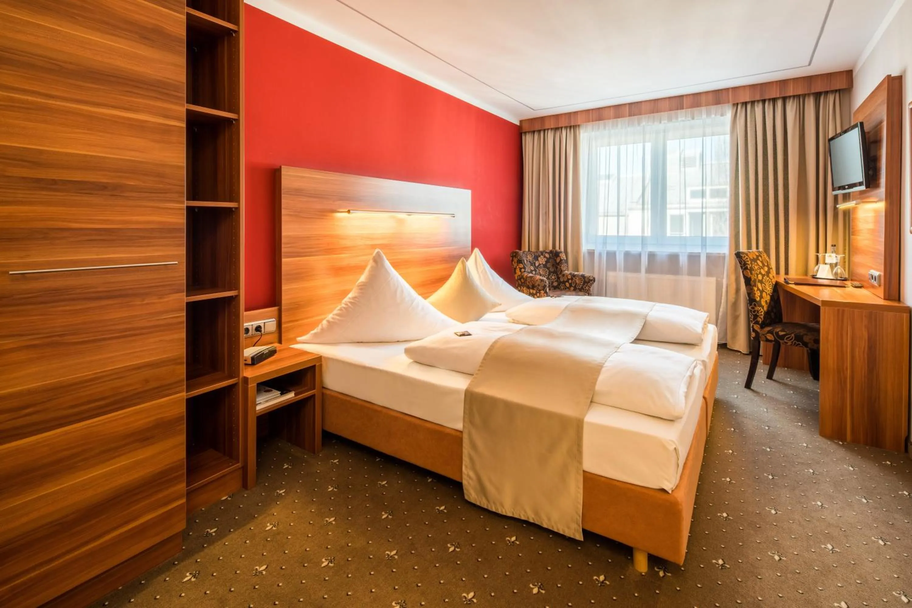 Bed in Hotel Isartor