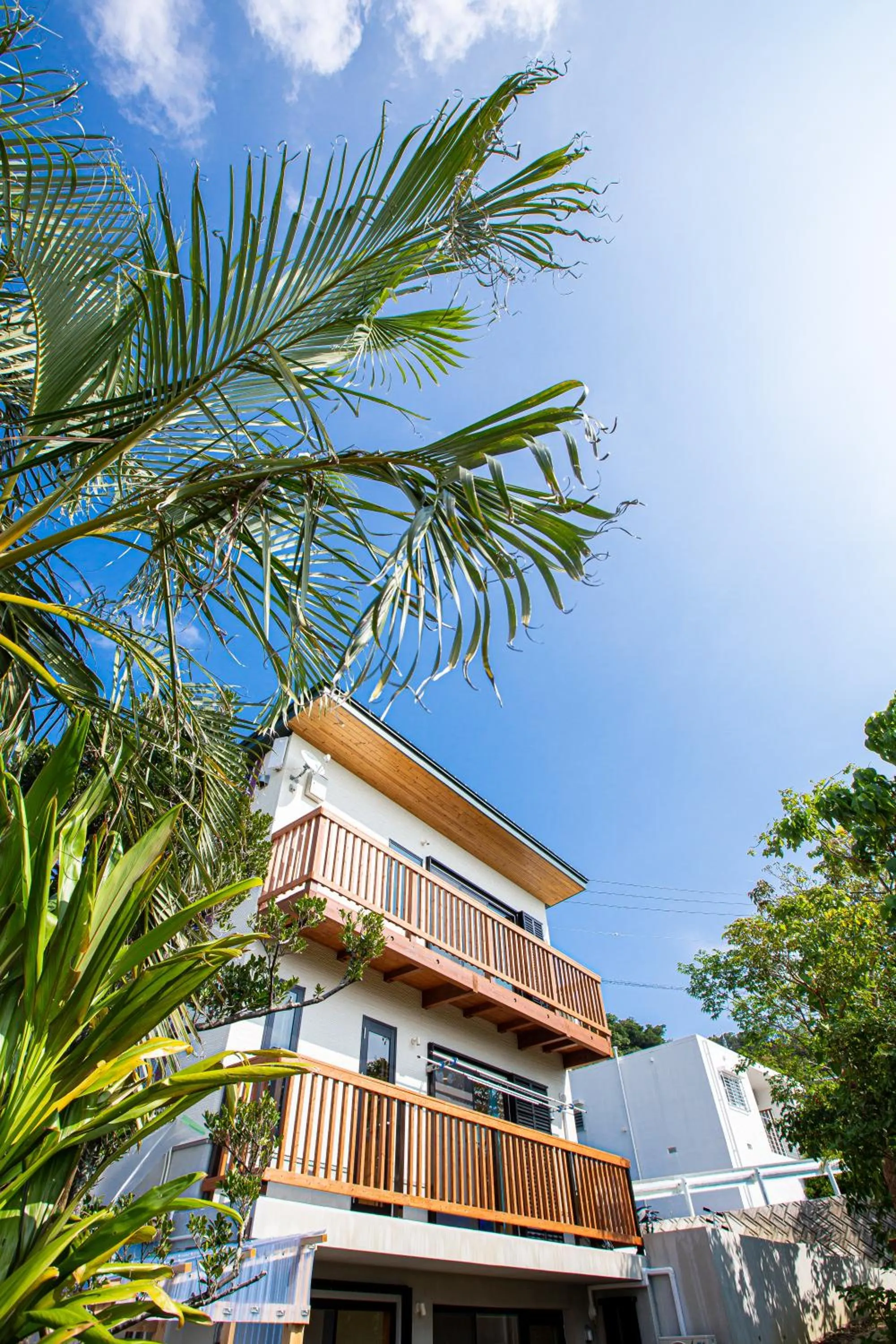 Property building in 天弓イン