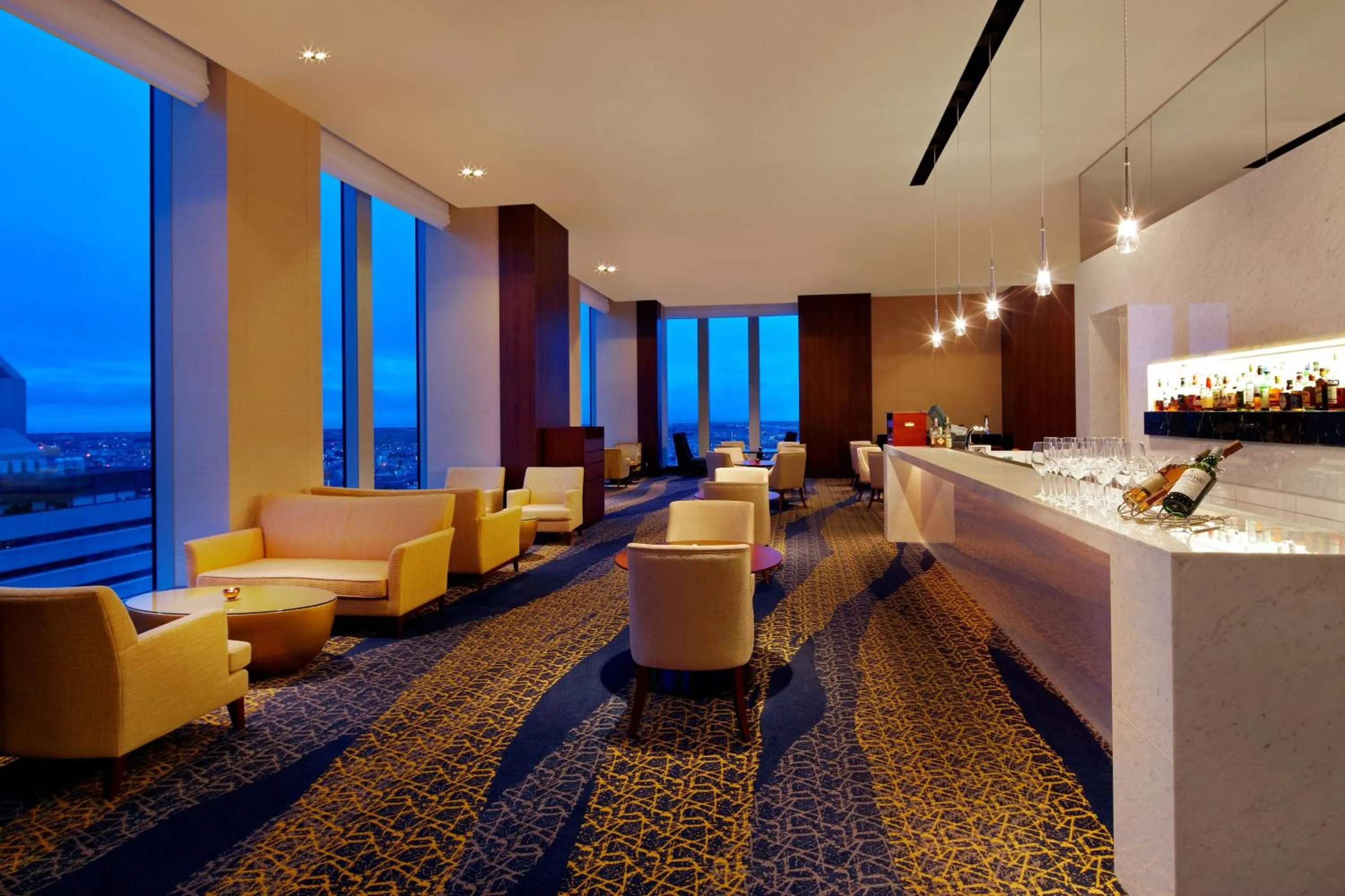Lounge or bar in The Westin Sendai