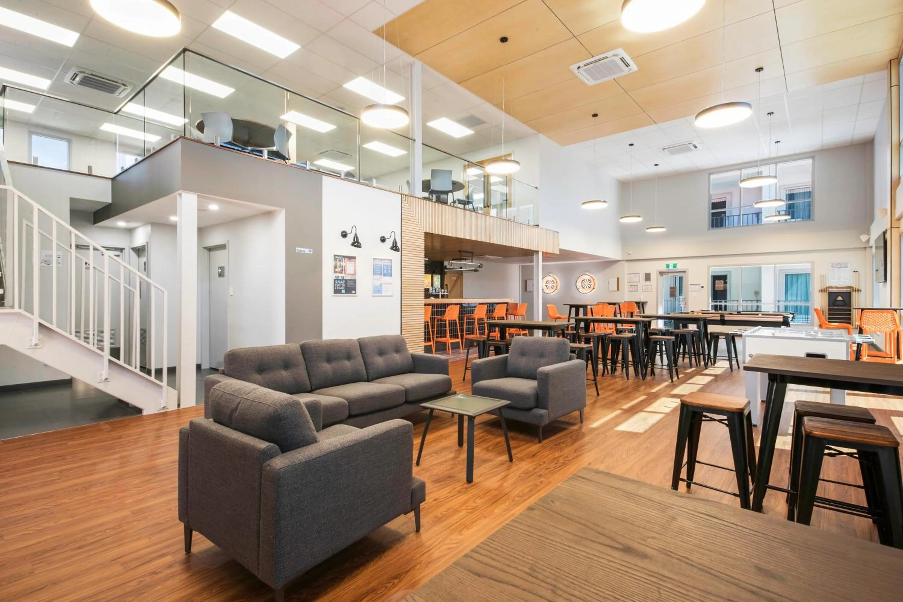 Billiard in Velocity Motel & Bistro-WA